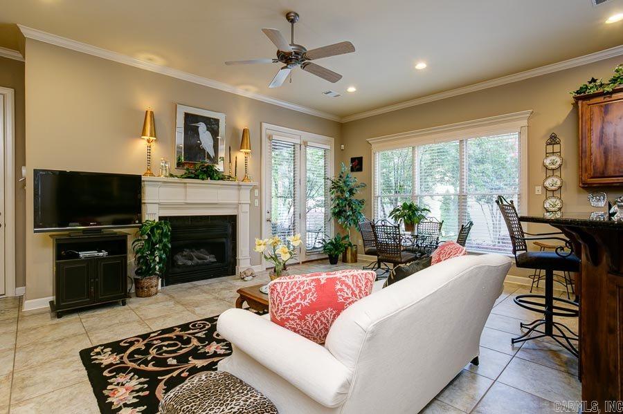 CHENAL VALLEY THE OAKS - Residential