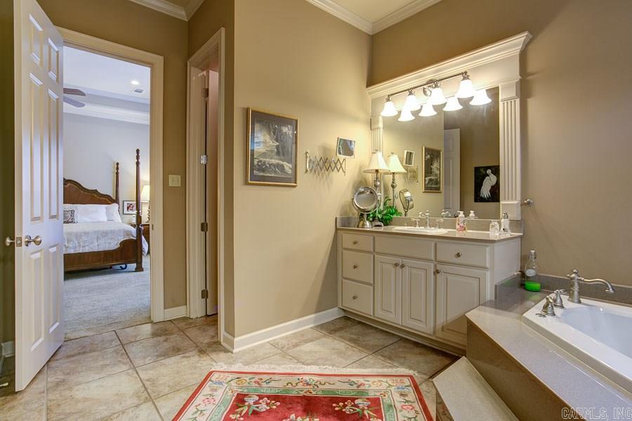 CHENAL VALLEY THE OAKS - Residential