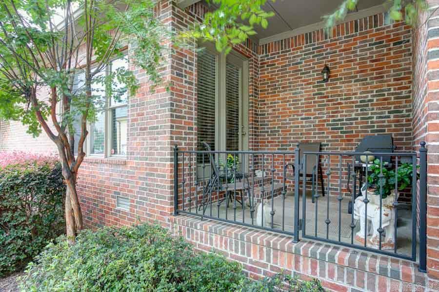 CHENAL VALLEY THE OAKS - Residential