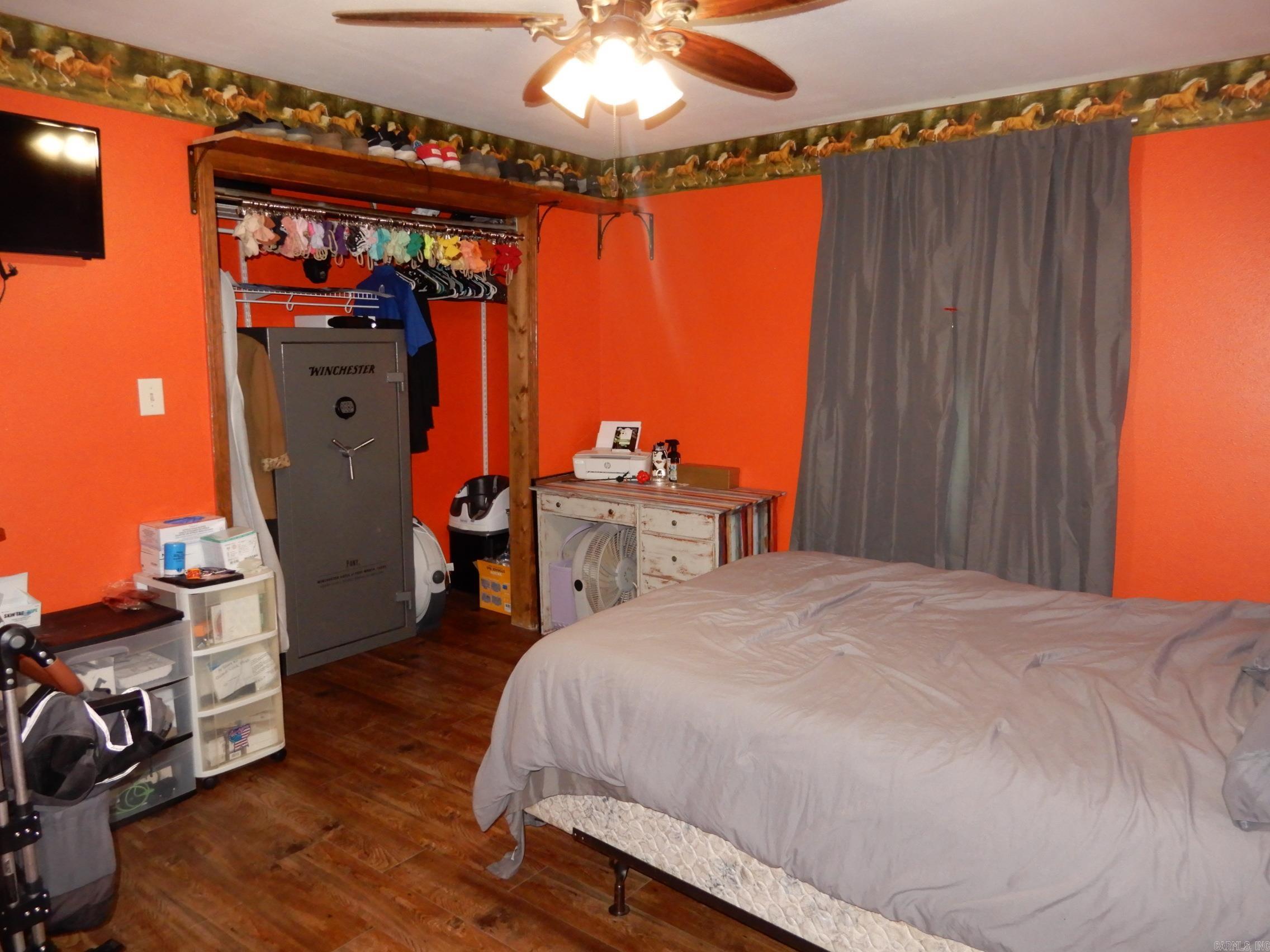 LIGON ESTATES - Residential