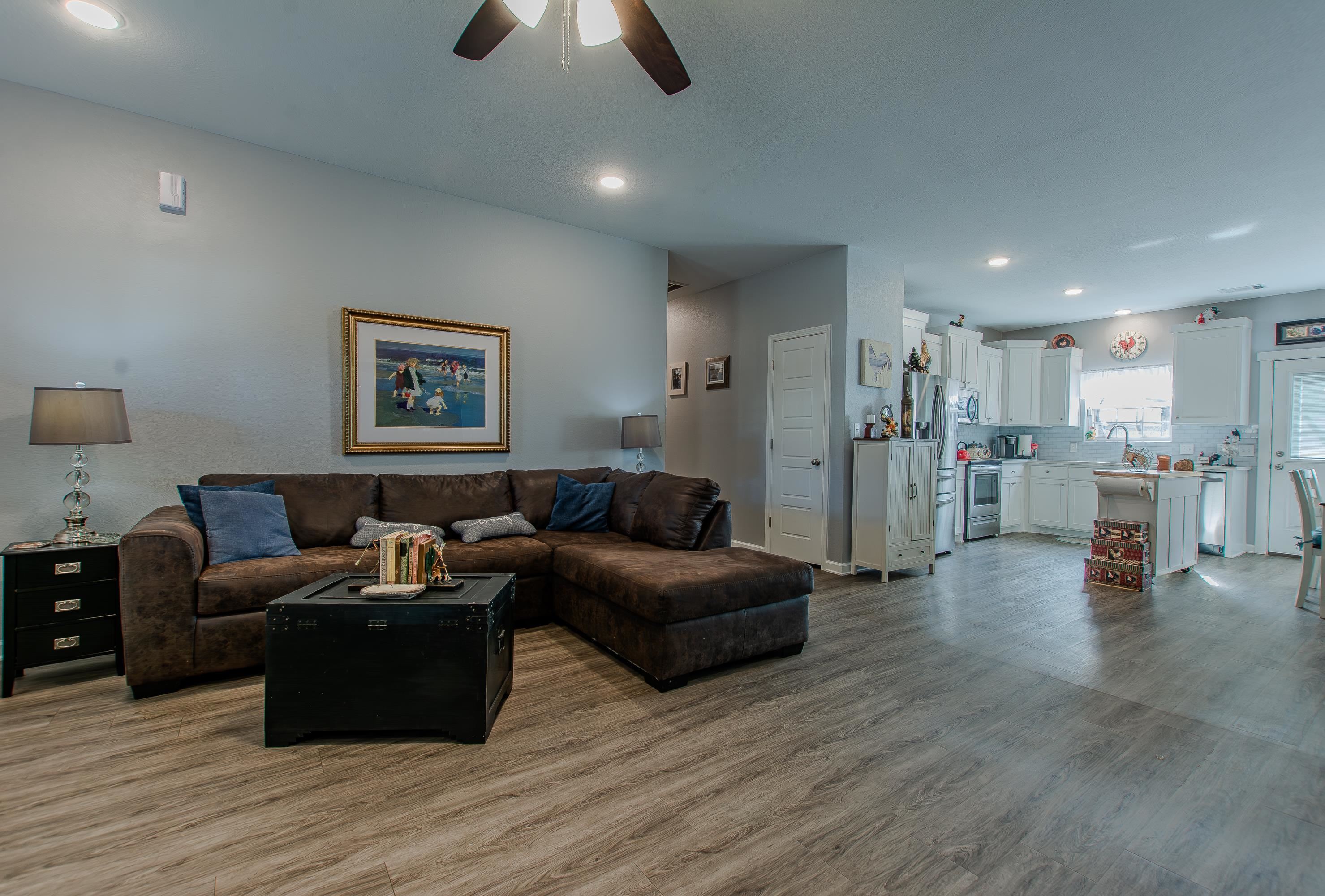 RICHLAND HILLS - Residential