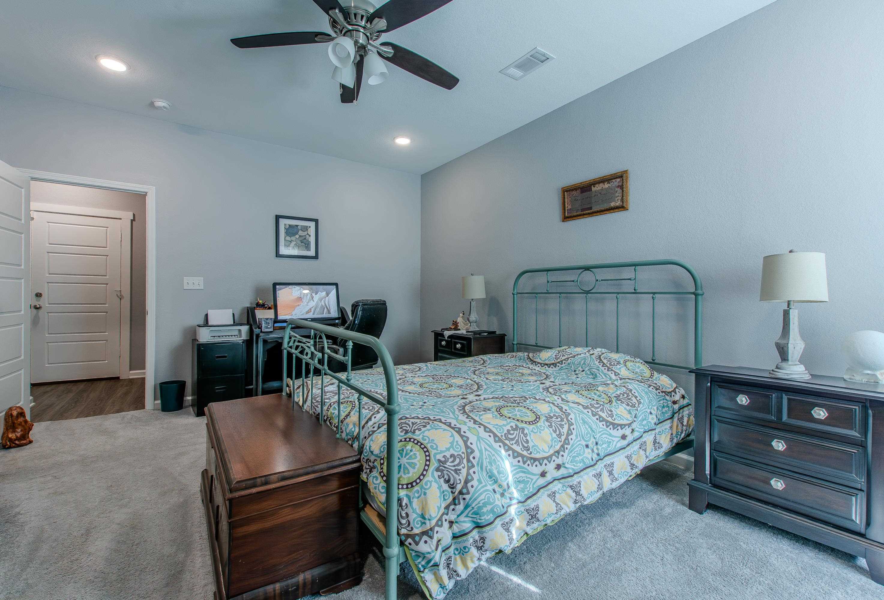 RICHLAND HILLS - Residential