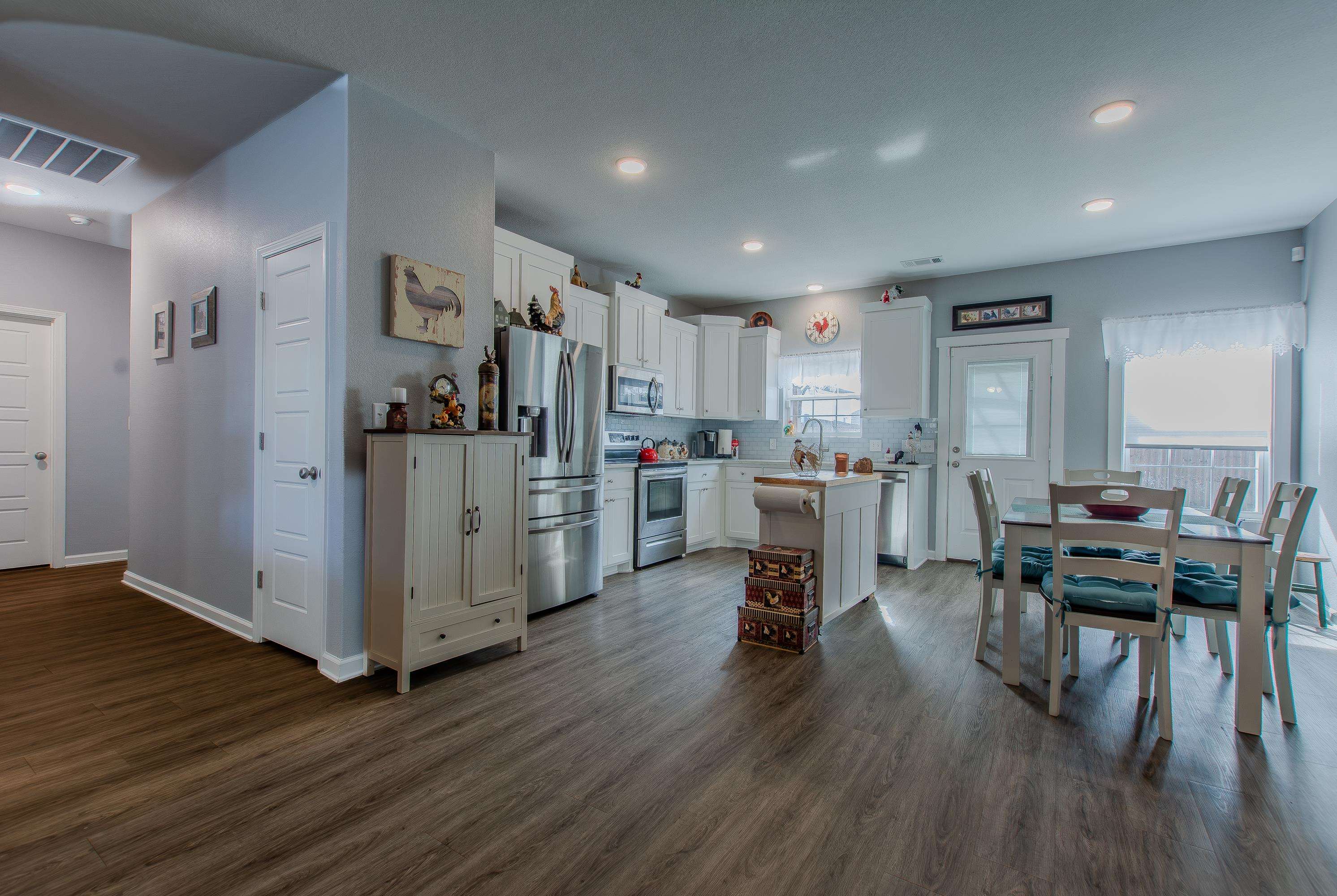 RICHLAND HILLS - Residential