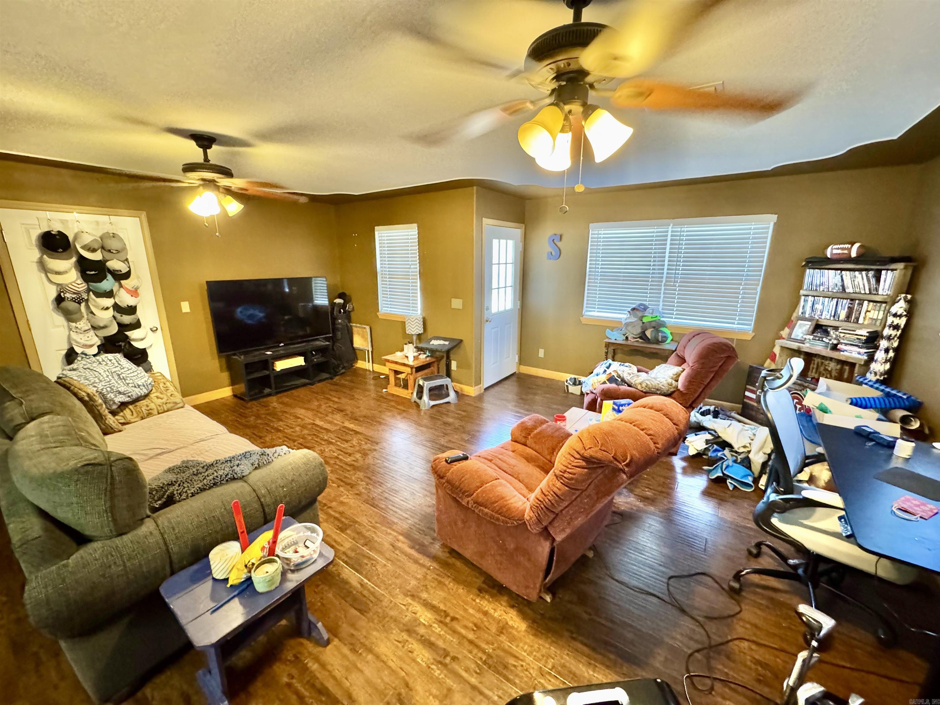 WHITEWATER ESTATES - Residential