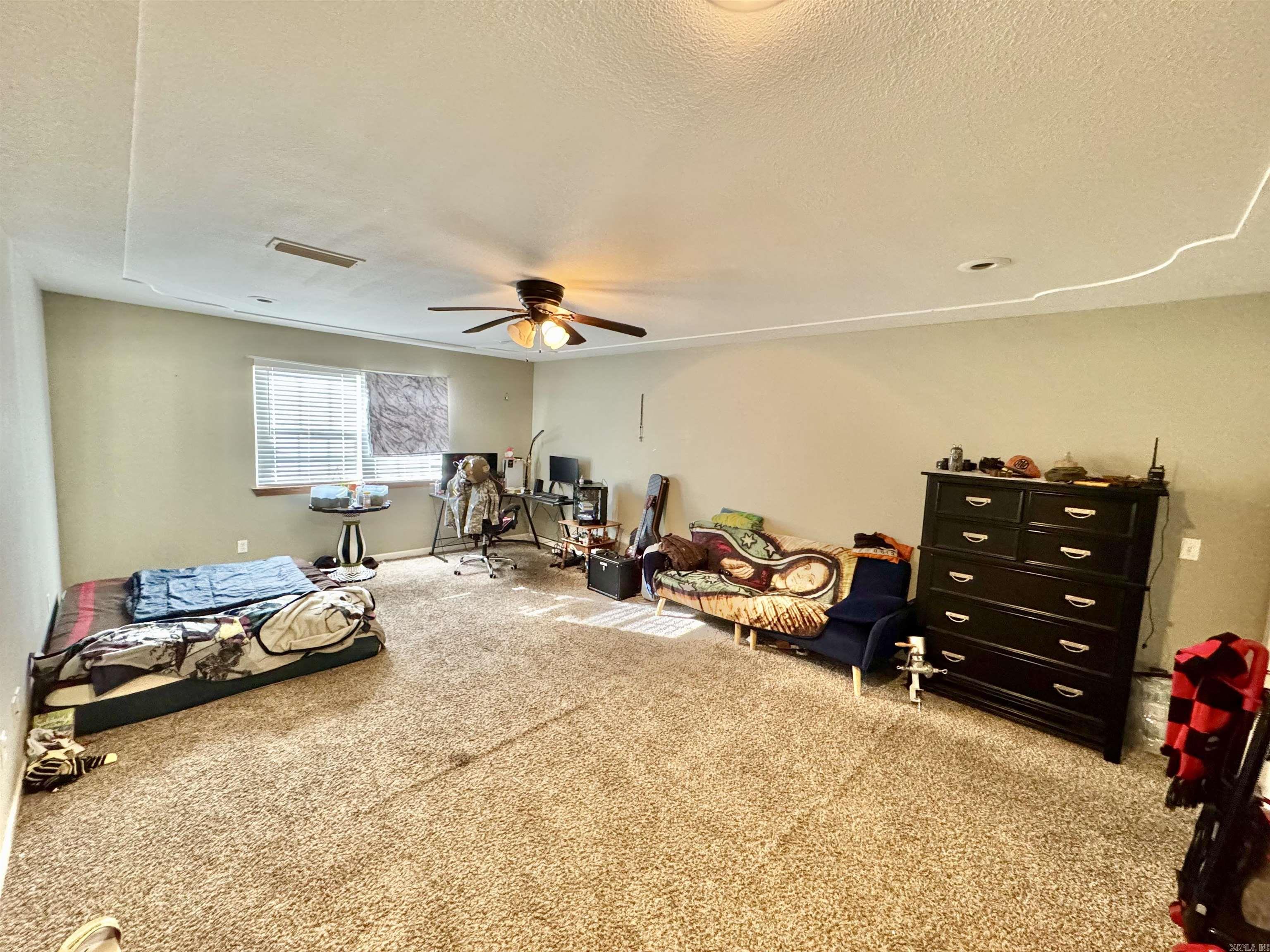 WHITEWATER ESTATES - Residential