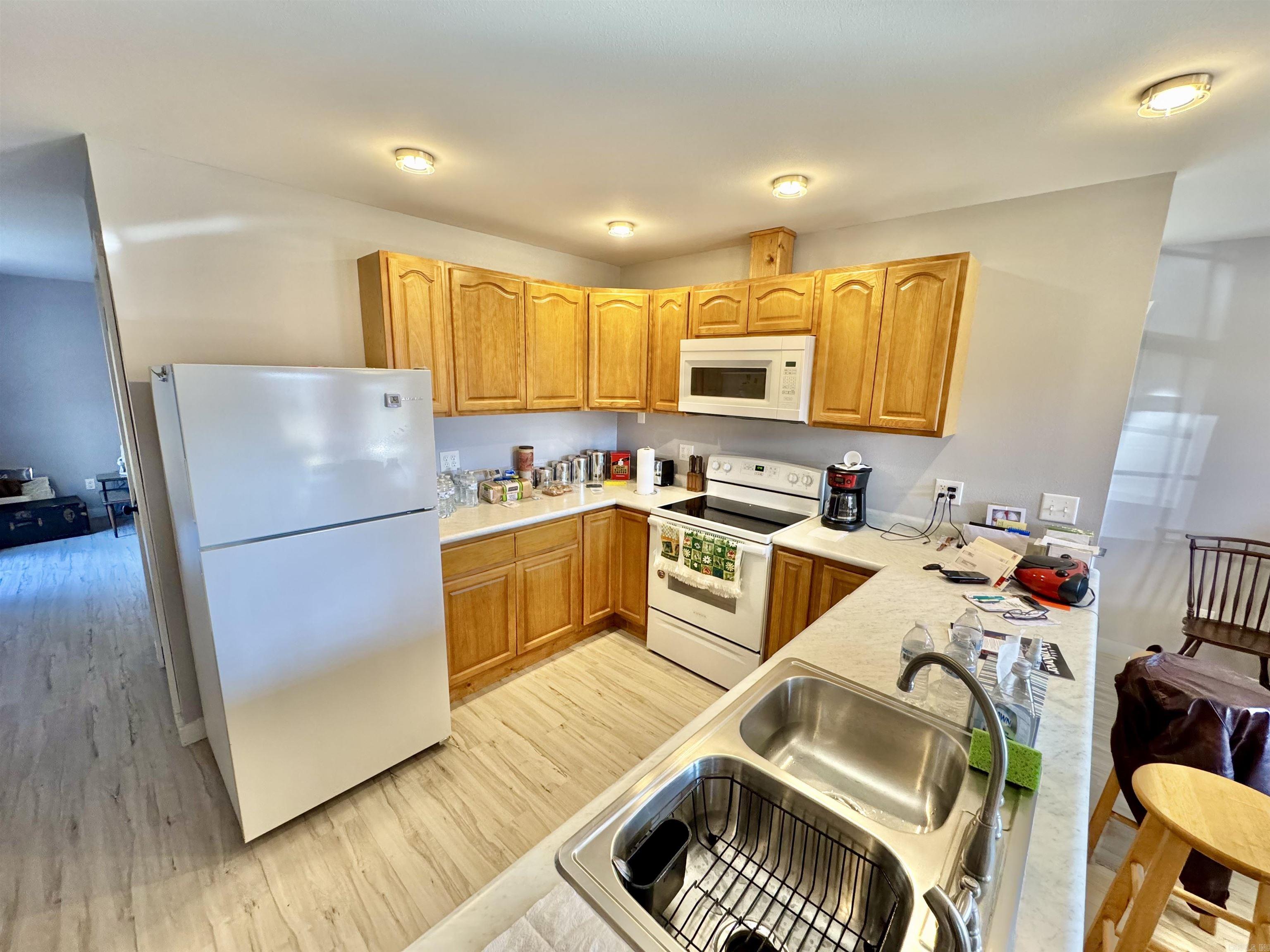 WHITEWATER ESTATES - Residential