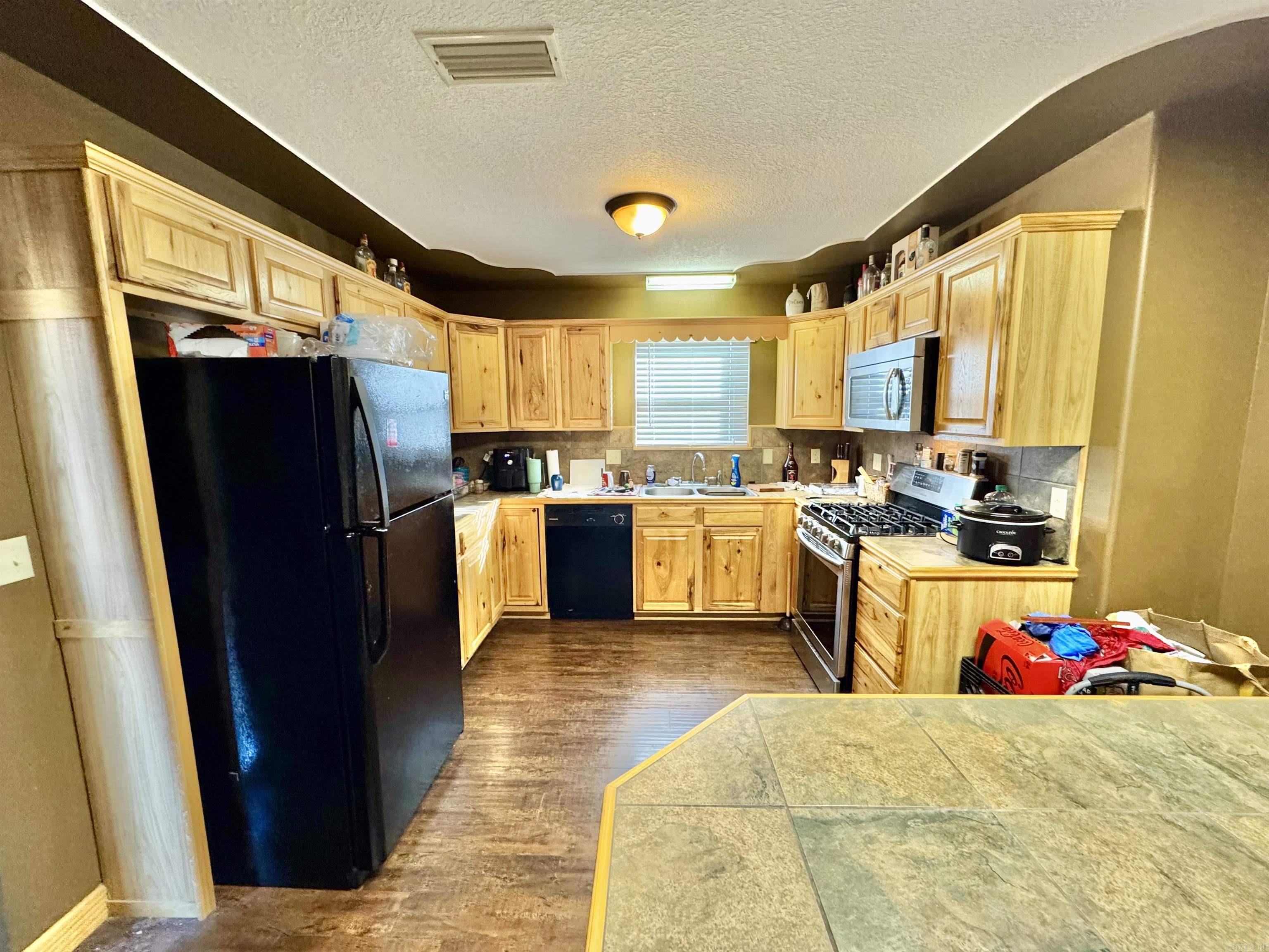 WHITEWATER ESTATES - Residential