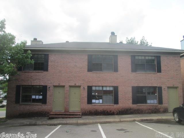 Nice, newly renovated 2BR/1.5BA Townhouses in a great location