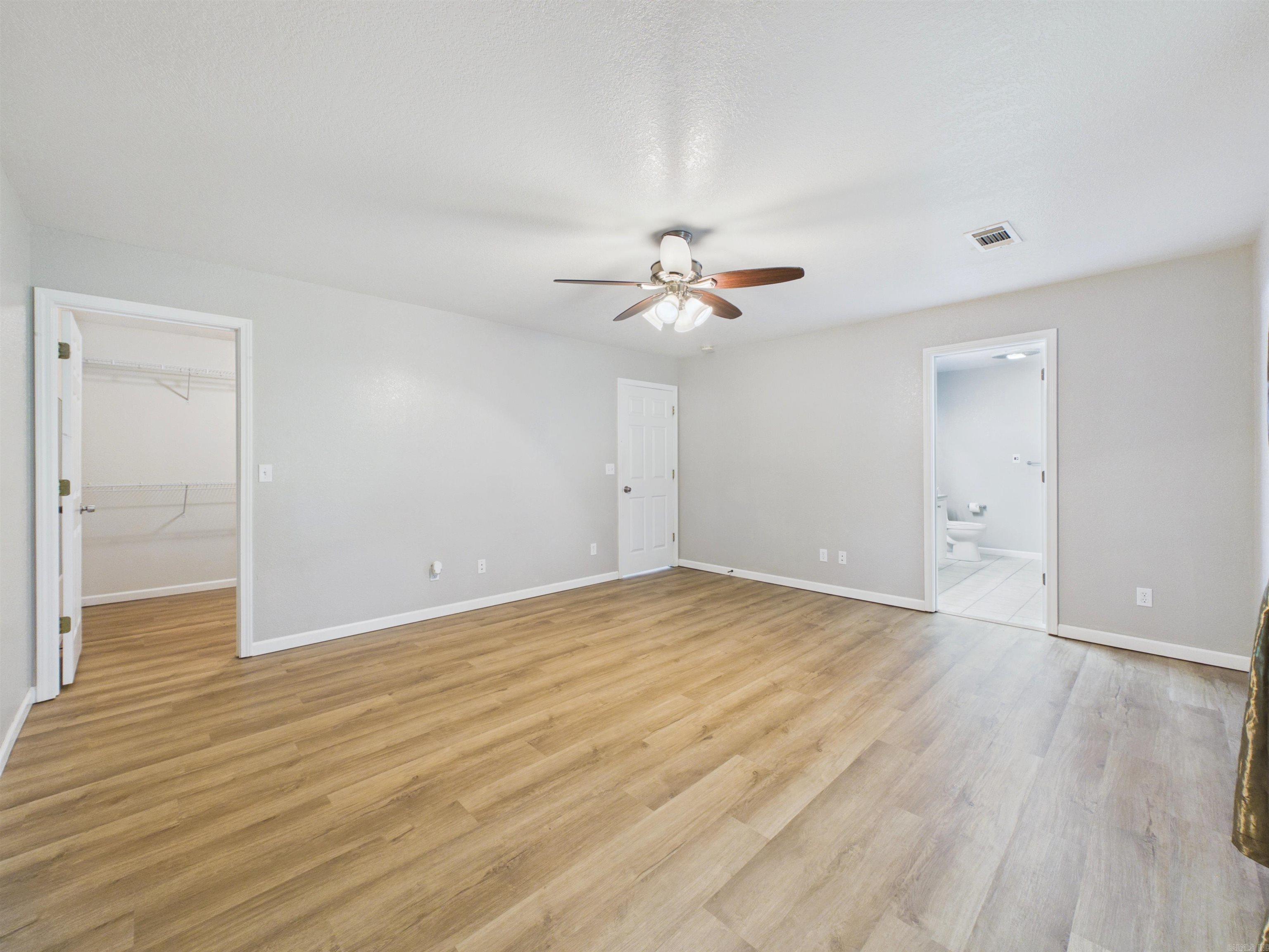 DOUBLE OAK ESTATES - Residential