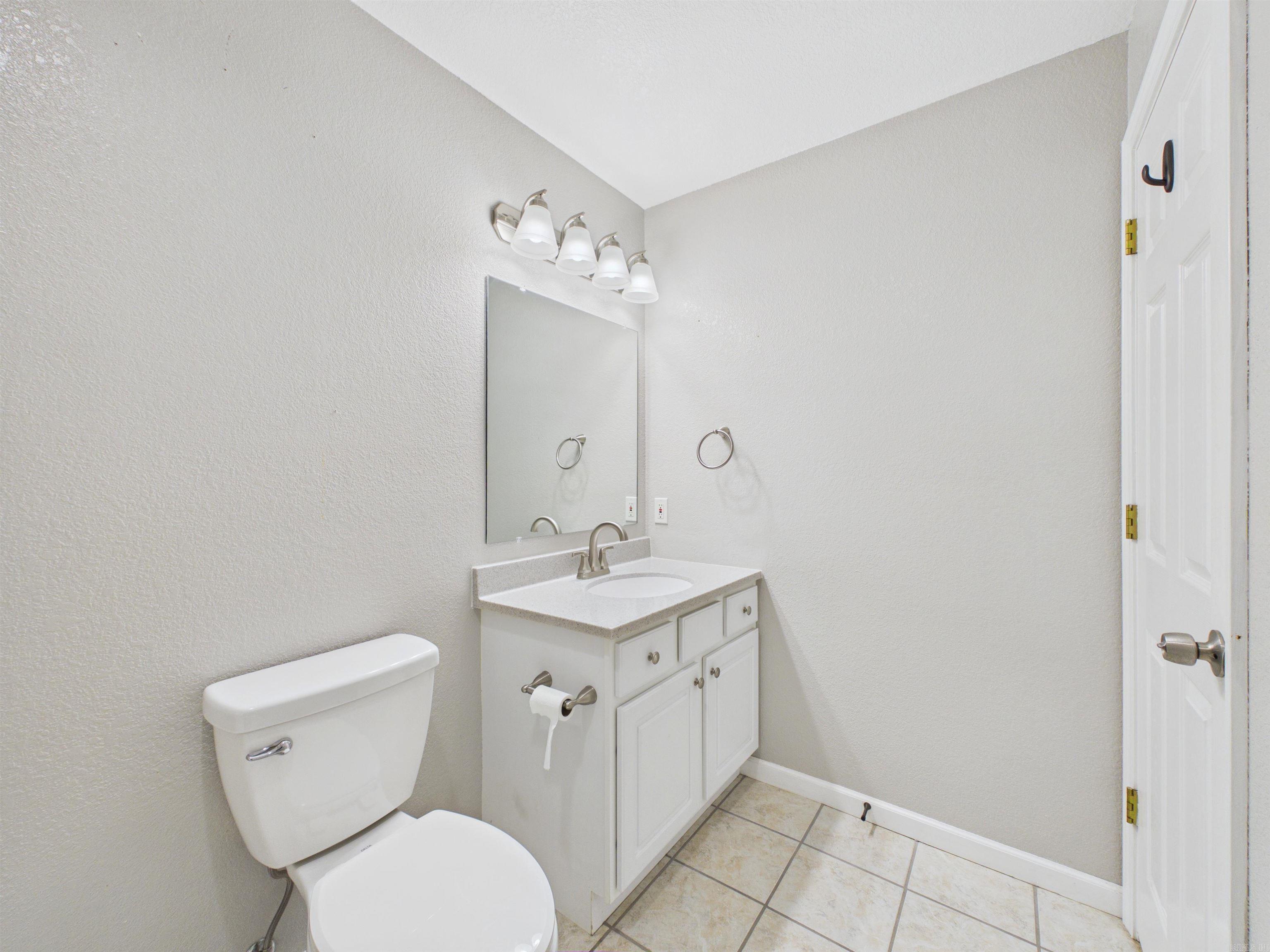 DOUBLE OAK ESTATES - Residential