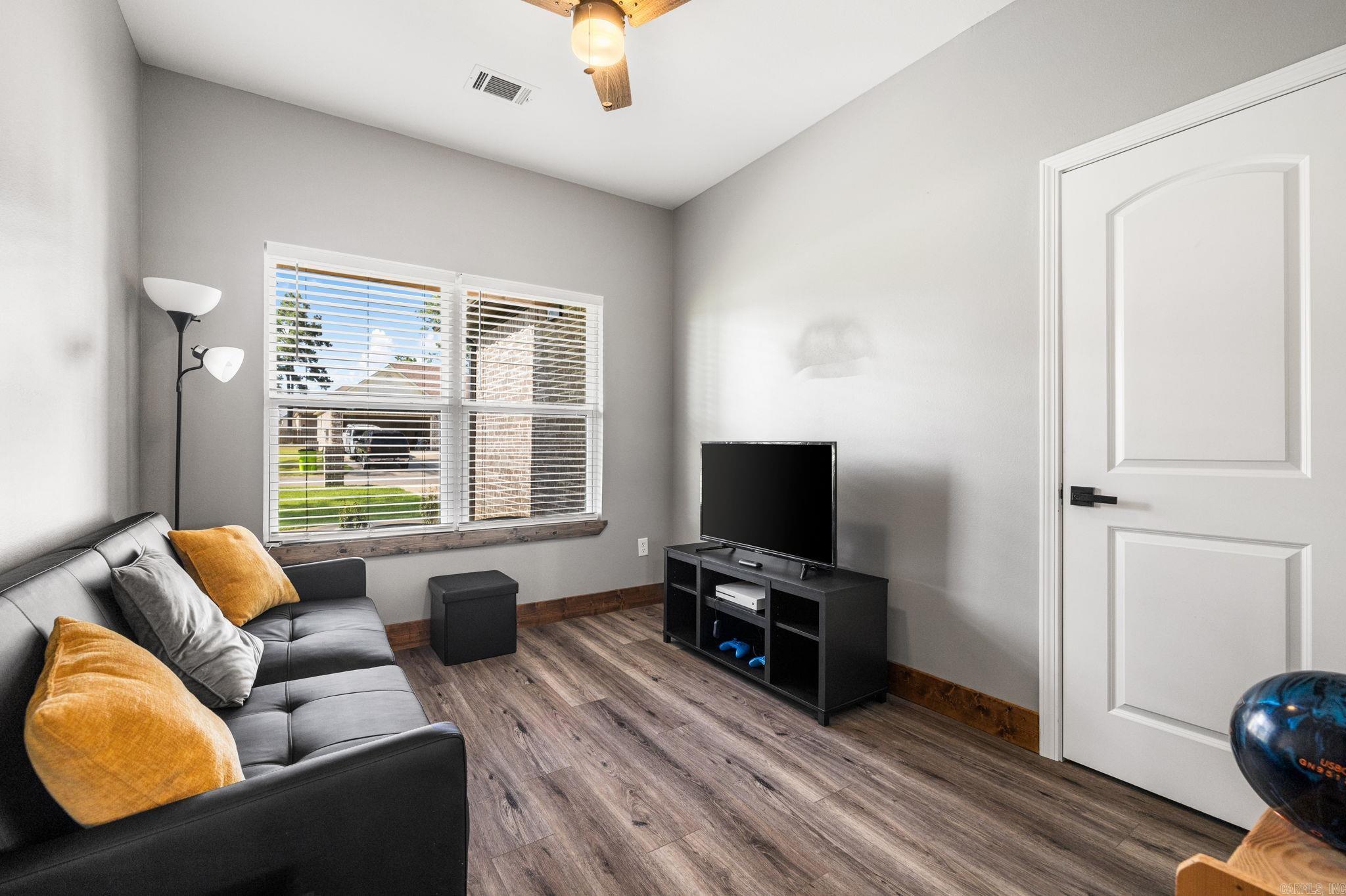 HIDDEN VALLEY ESTATES - Residential