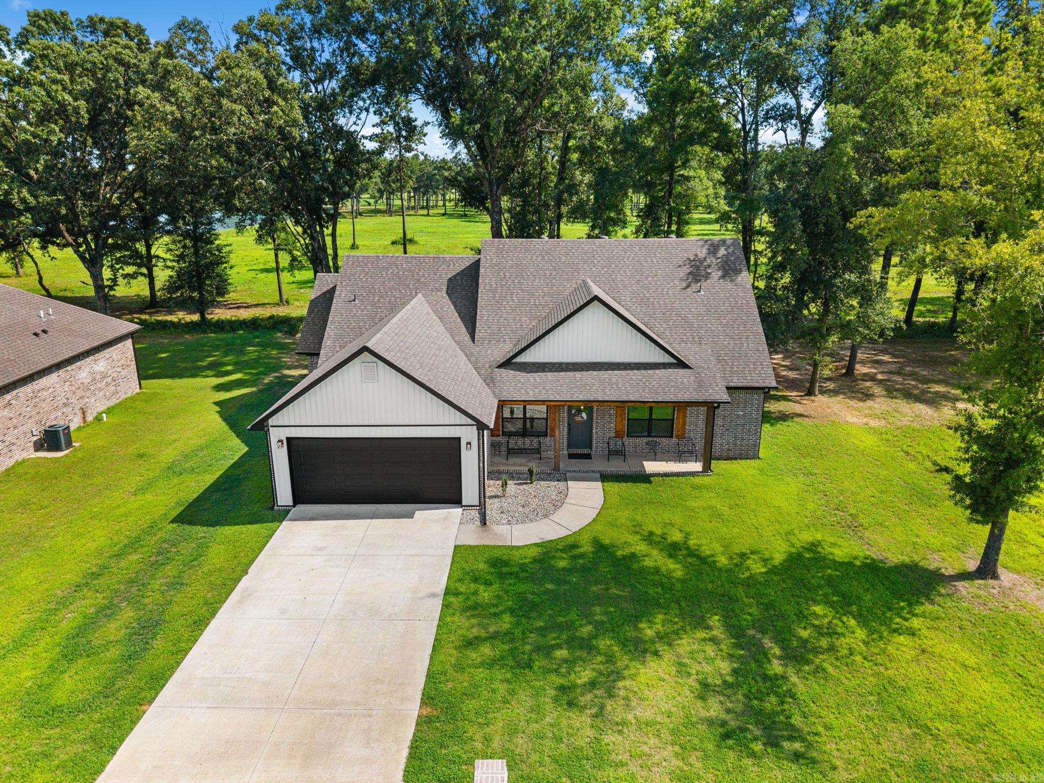 HIDDEN VALLEY ESTATES - Residential