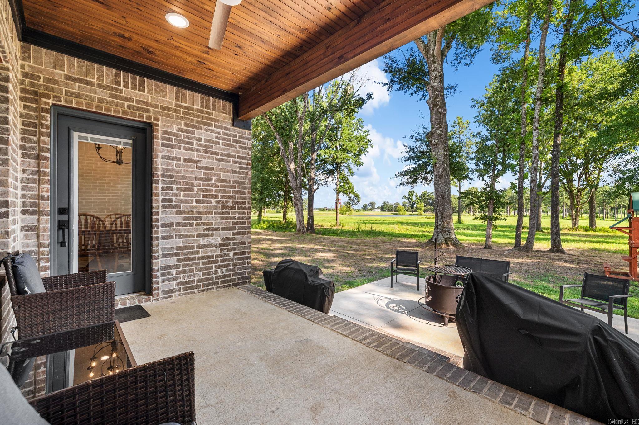 HIDDEN VALLEY ESTATES - Residential