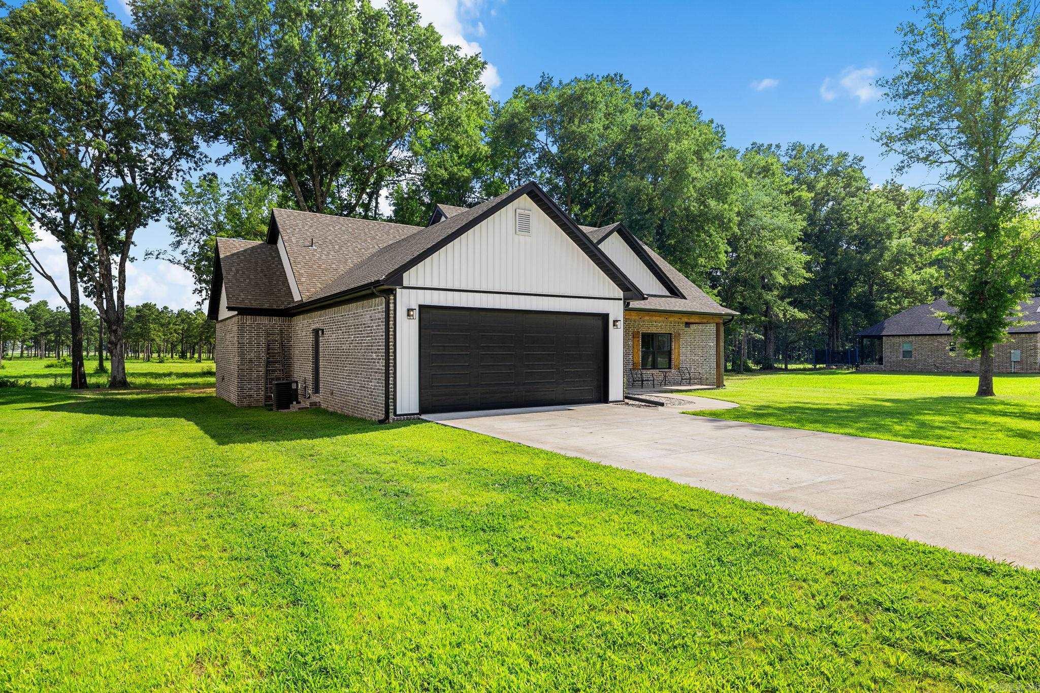 HIDDEN VALLEY ESTATES - Residential
