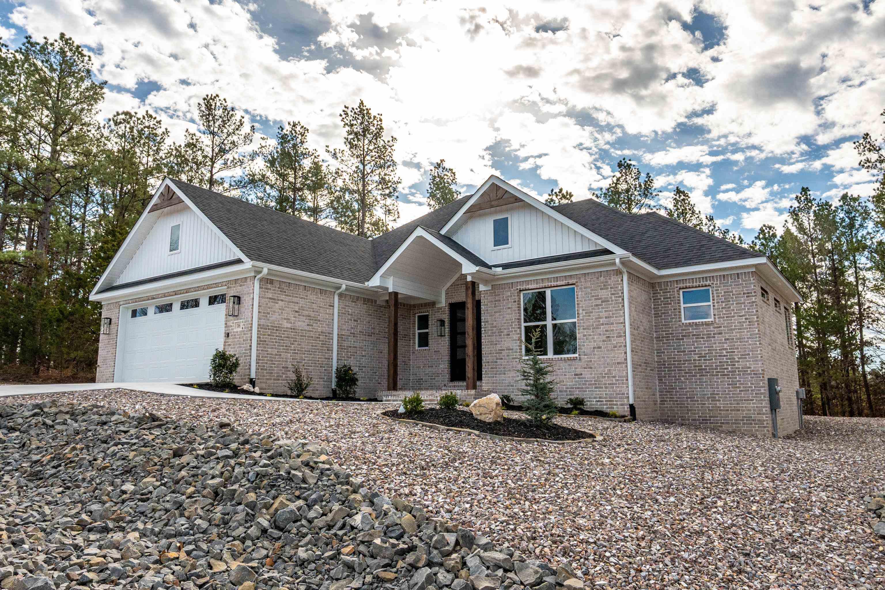 Isabella - Residential