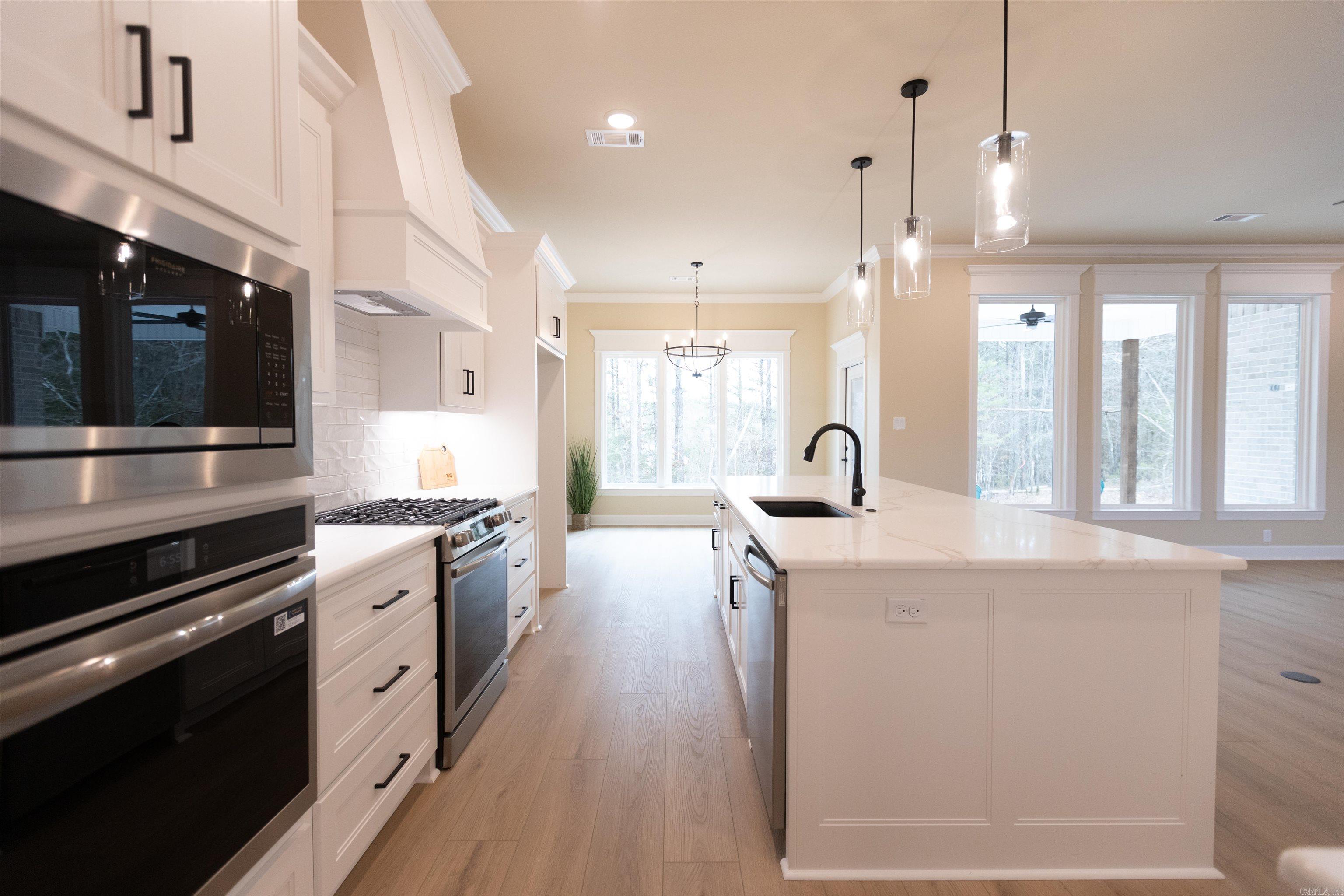 Isabella - Residential