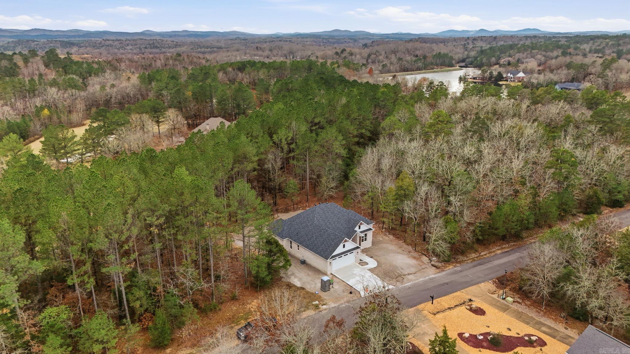 Isabella - Residential
