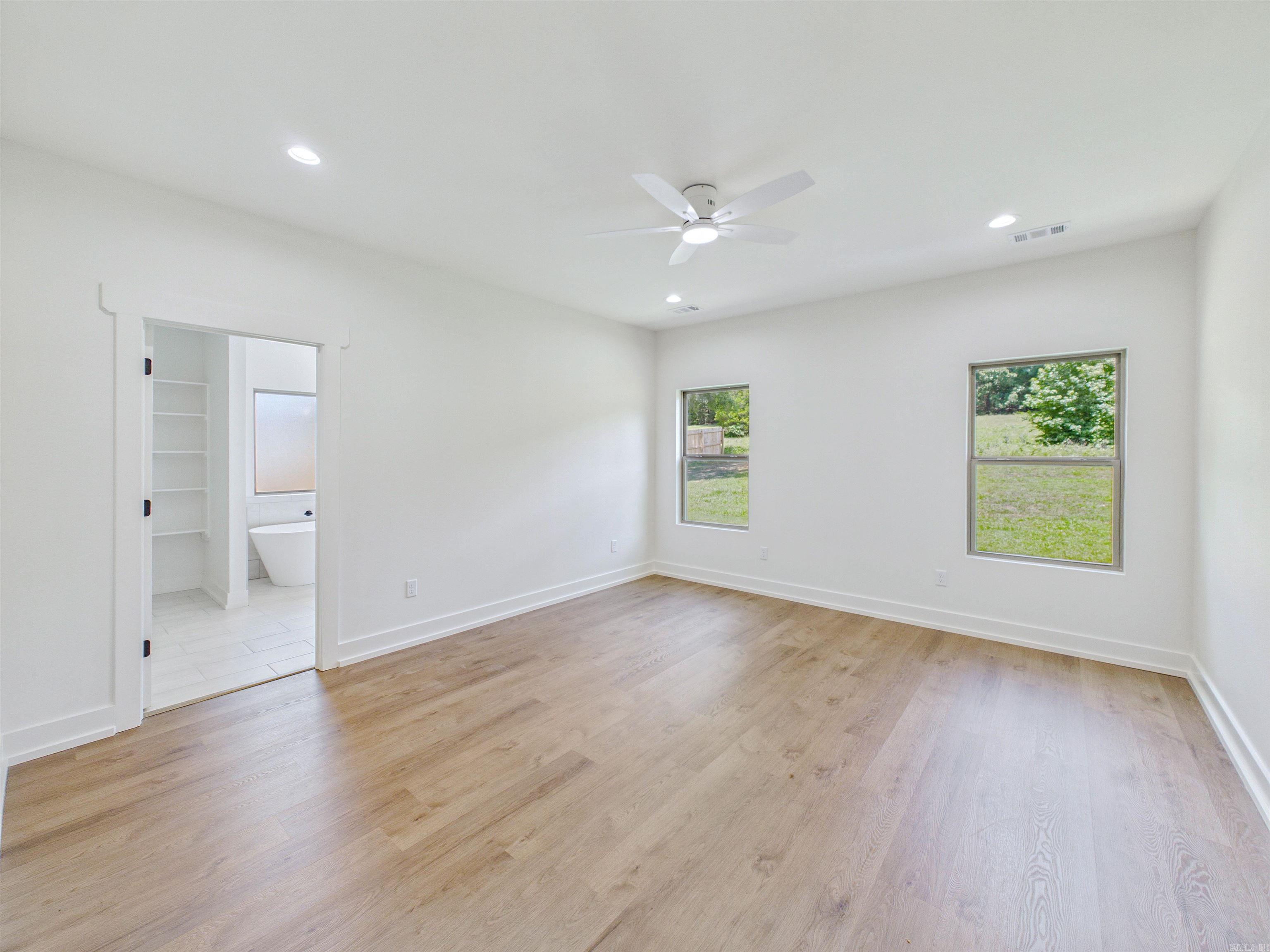 RIDGE VIEW - Residential