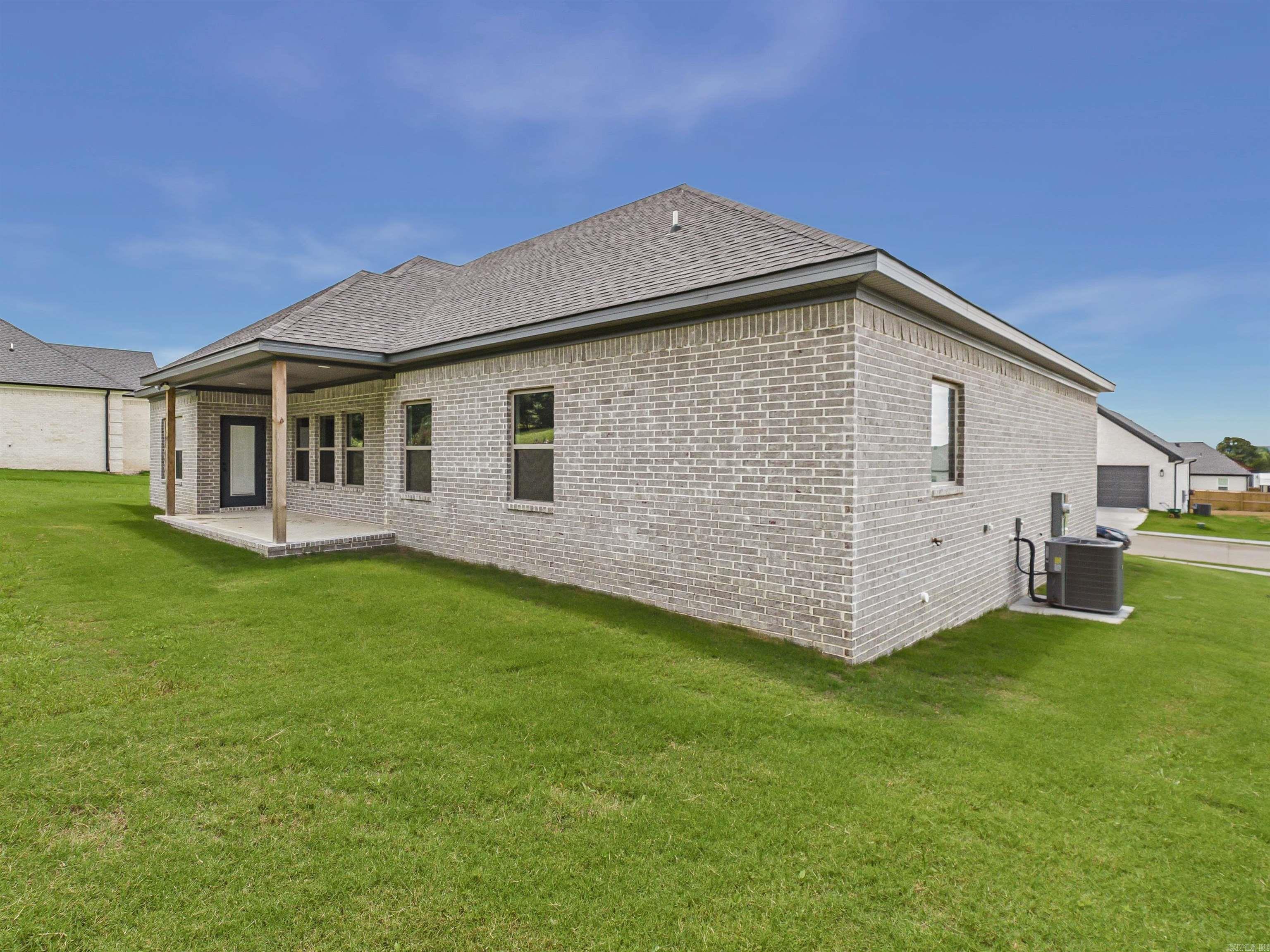 RIDGE VIEW - Residential