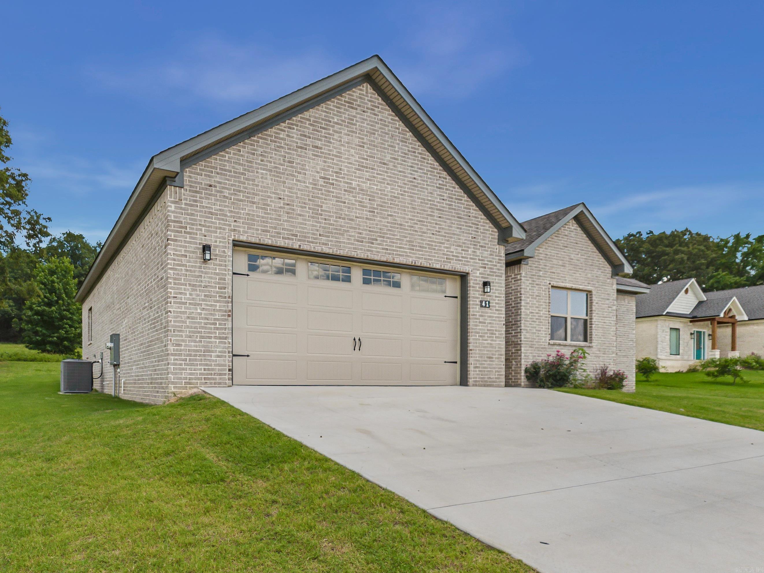 RIDGE VIEW - Residential