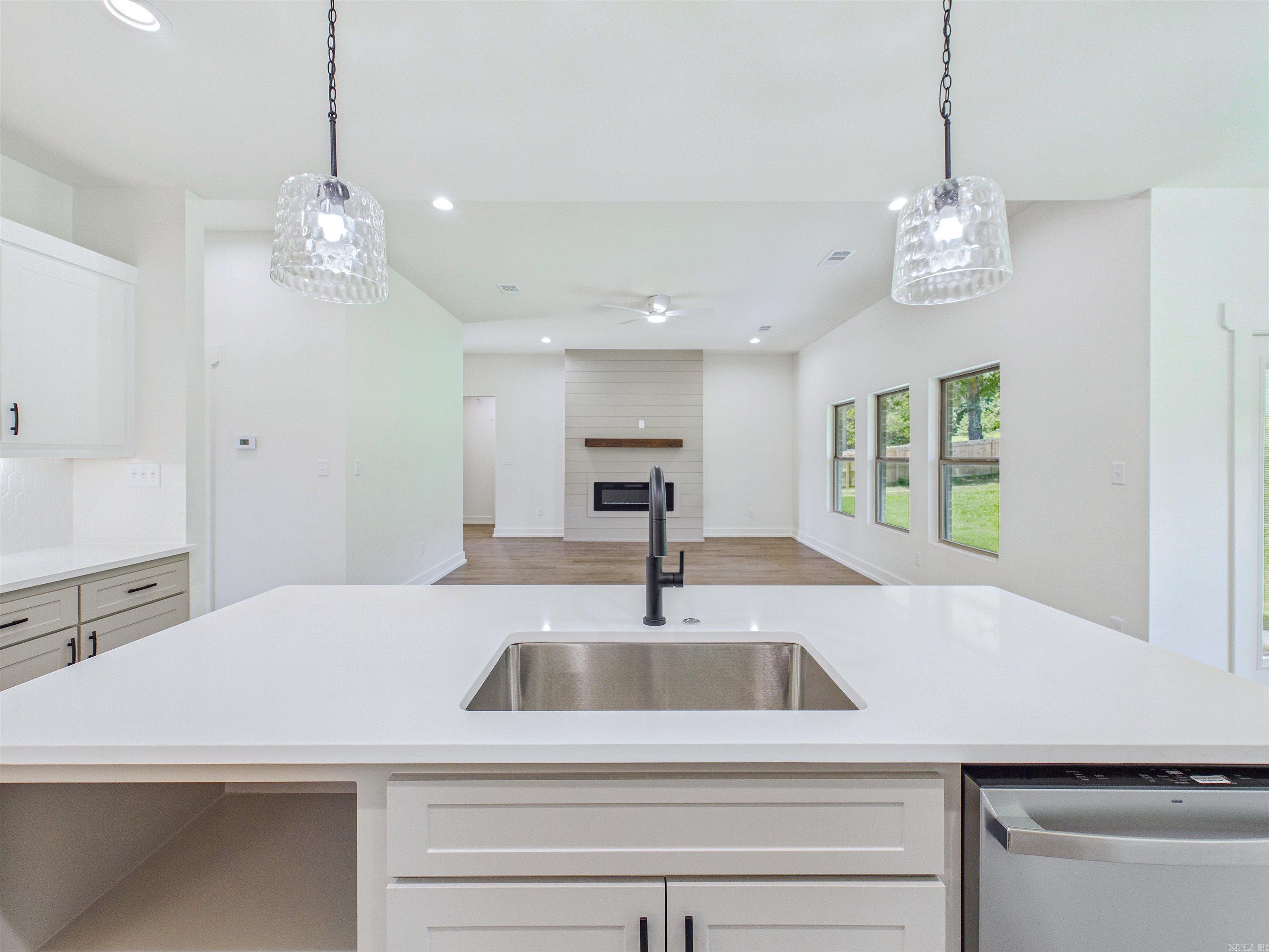 RIDGE VIEW - Residential