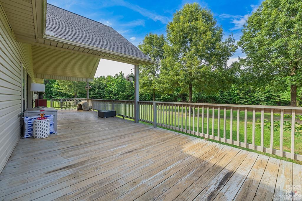 CREEKWOOD - Residential