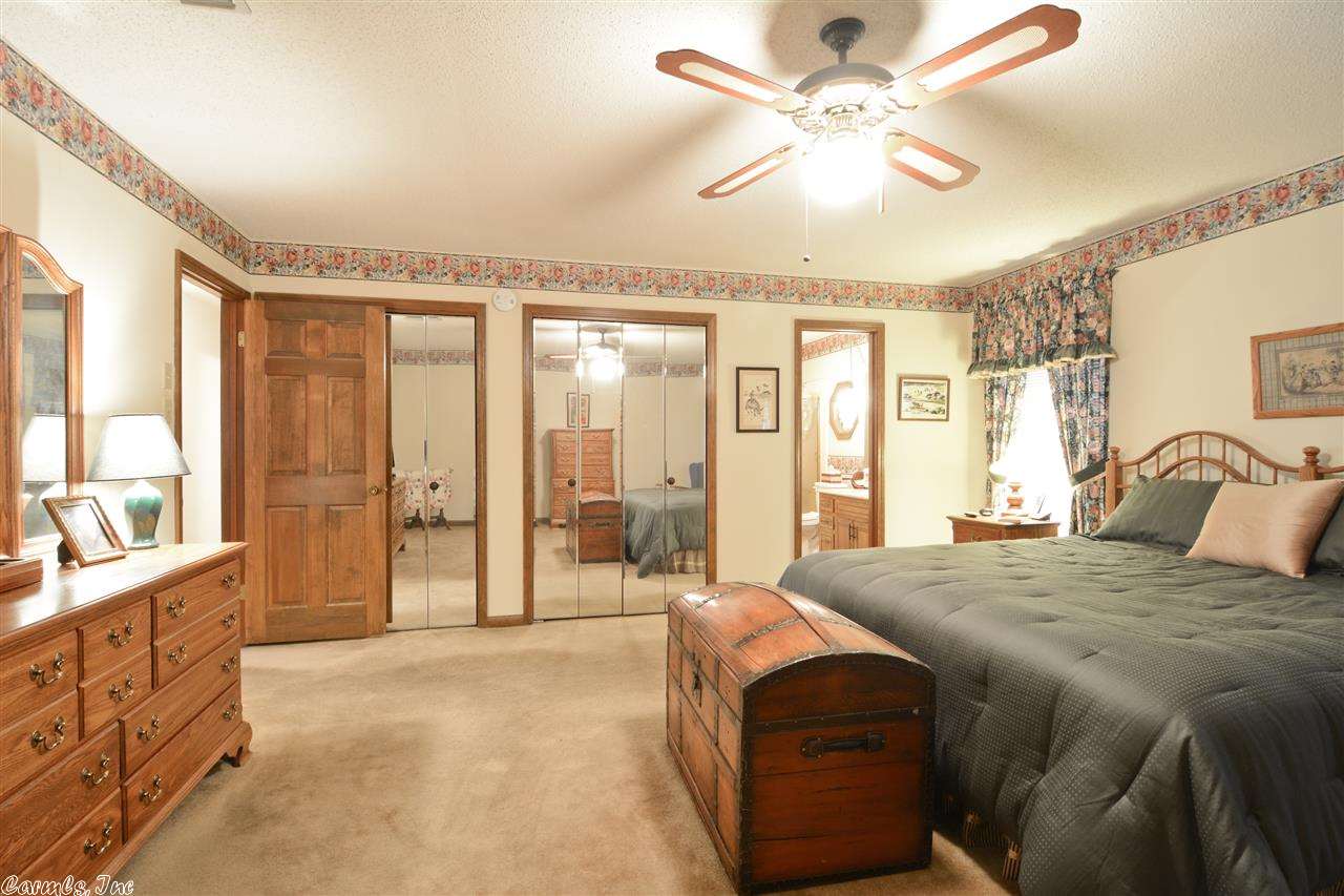 East Meadow - Residential
