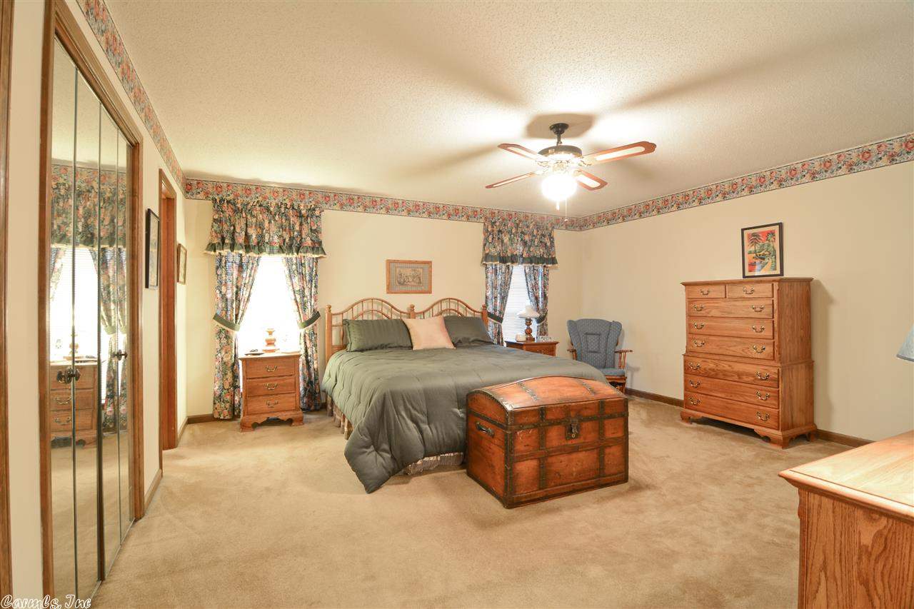 East Meadow - Residential