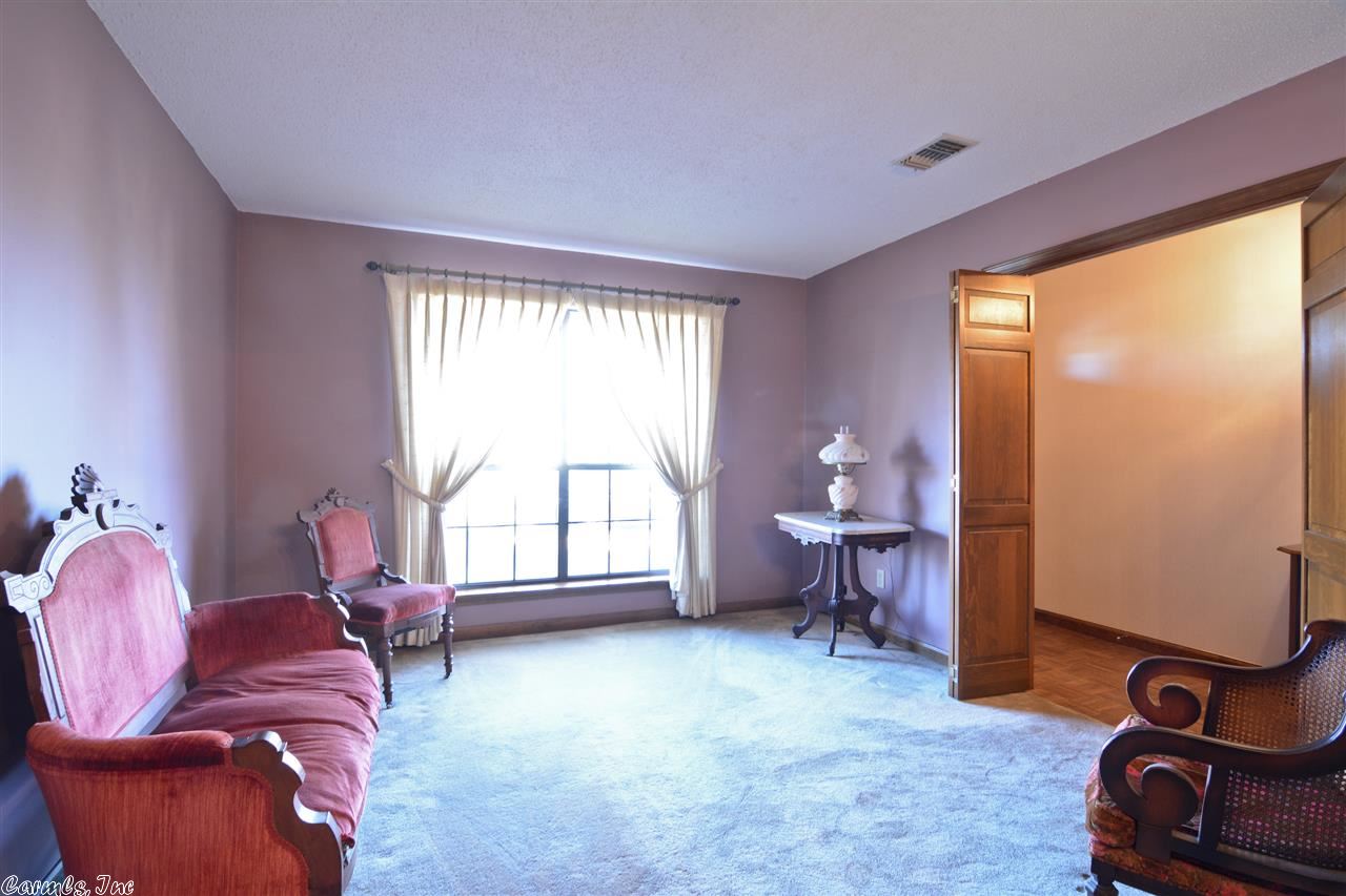 East Meadow - Residential