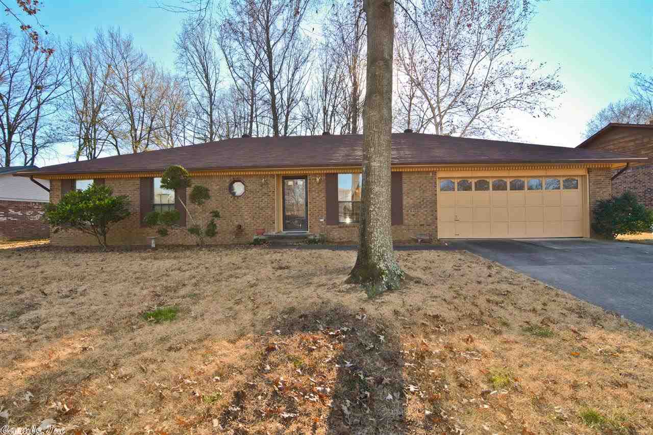 Well-cared for home in the heart of Sherwood.  Great location.  This 3/2 home has two living areas.  Living room/dining room combination.  Kitchen has been completely updated.  Refrigerator will convey.  Nice level back yard with a large patio.