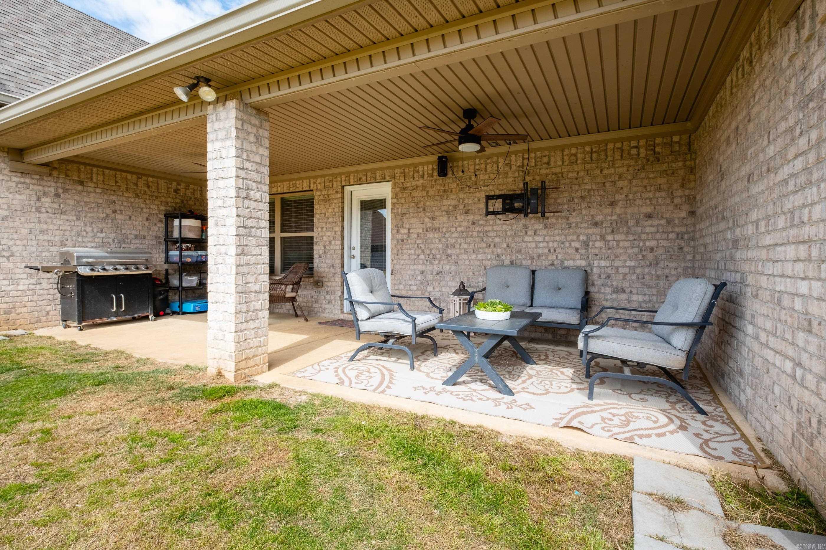 HICKORY HEIGHTS - Residential