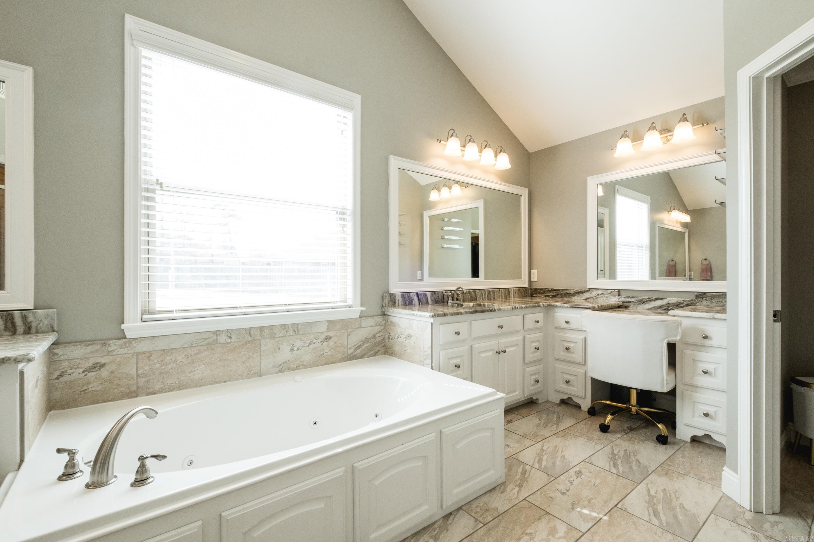 HICKORY HEIGHTS - Residential