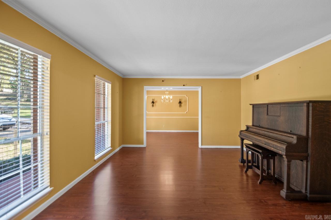HALL COVE - Residential