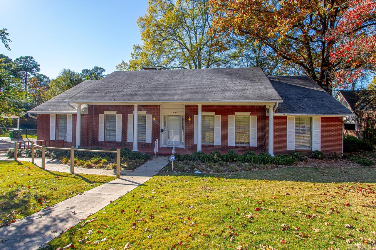 HALL COVE - Residential