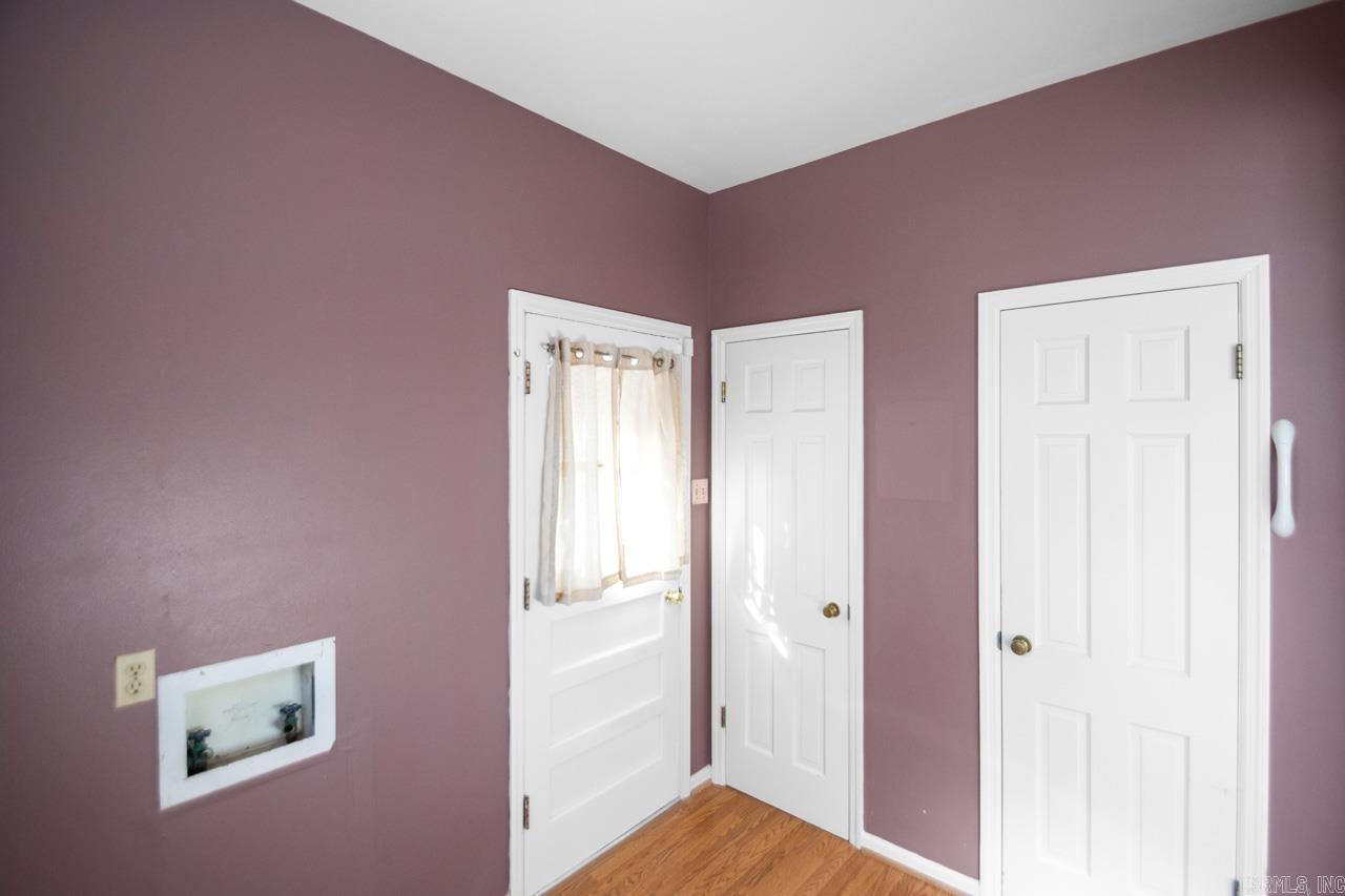 HALL COVE - Residential