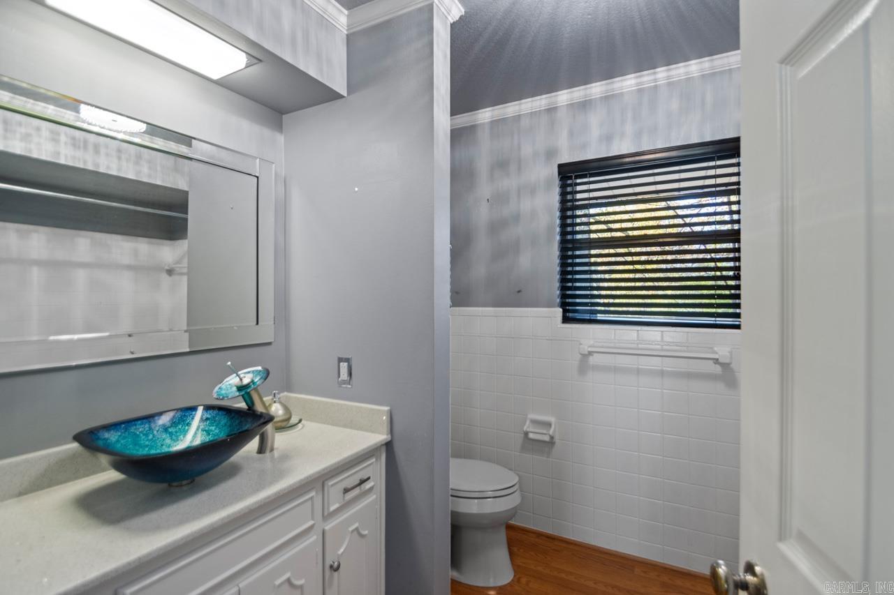 HALL COVE - Residential