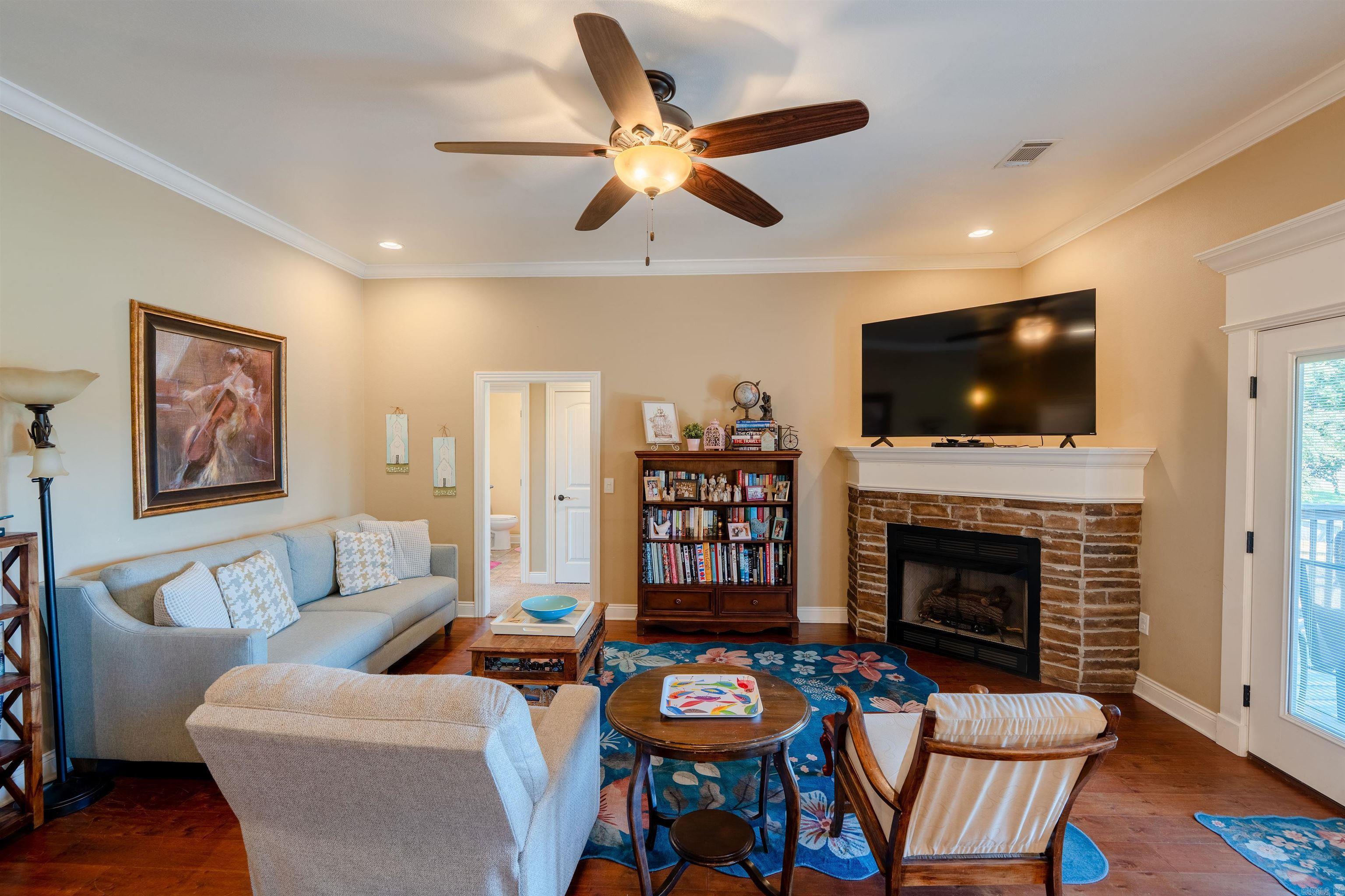 SOUTHWIND ESTATES - Residential
