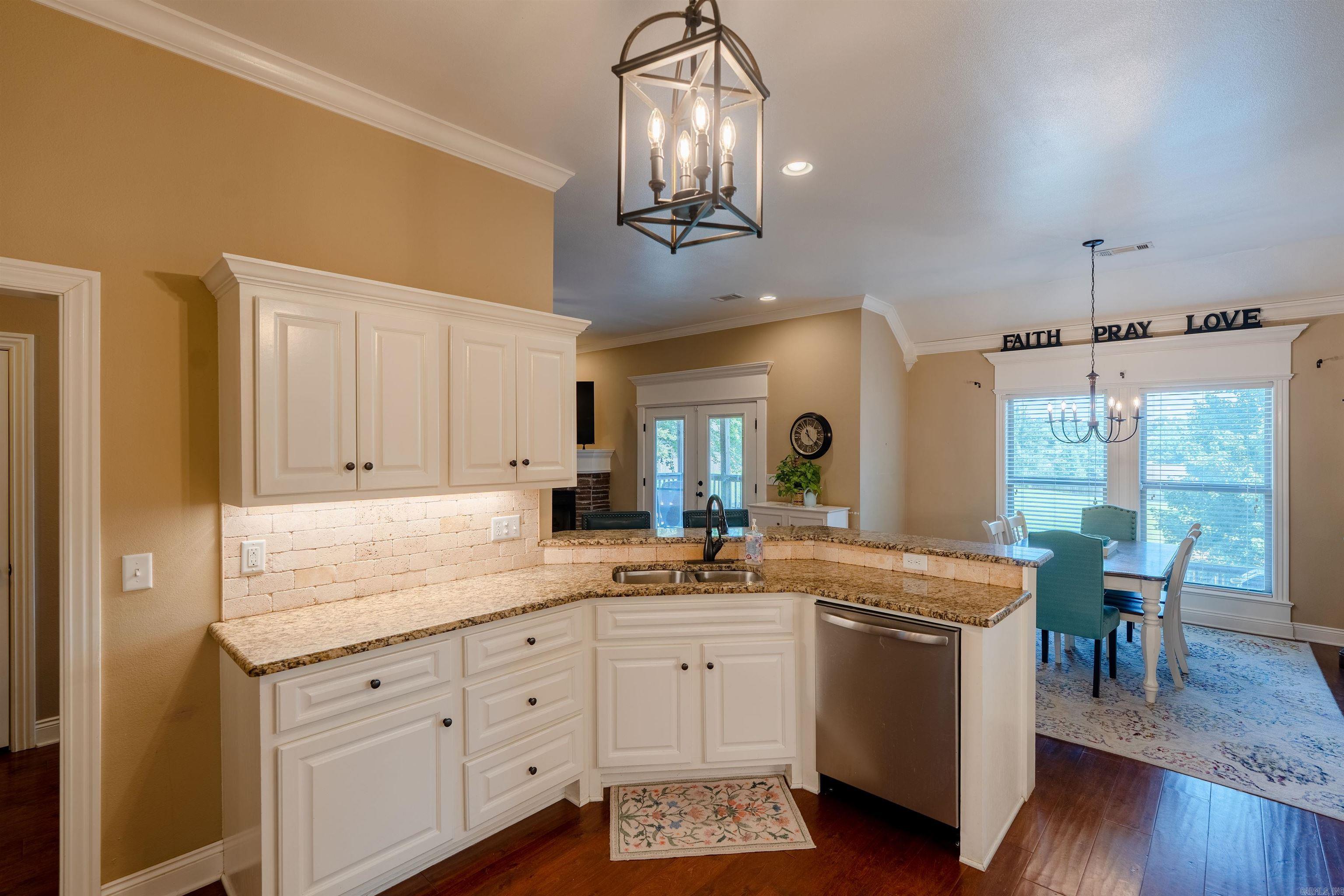 SOUTHWIND ESTATES - Residential