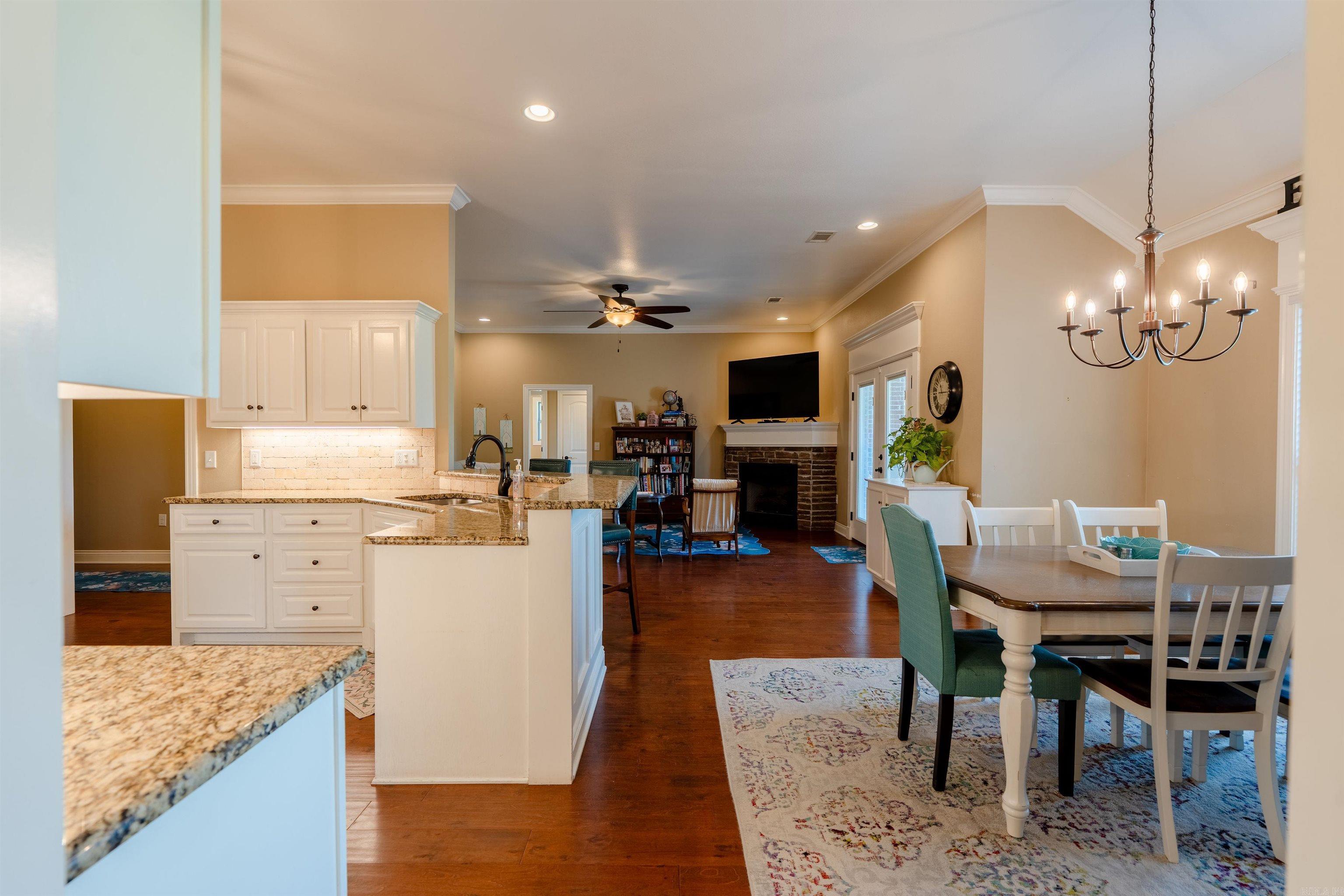 SOUTHWIND ESTATES - Residential