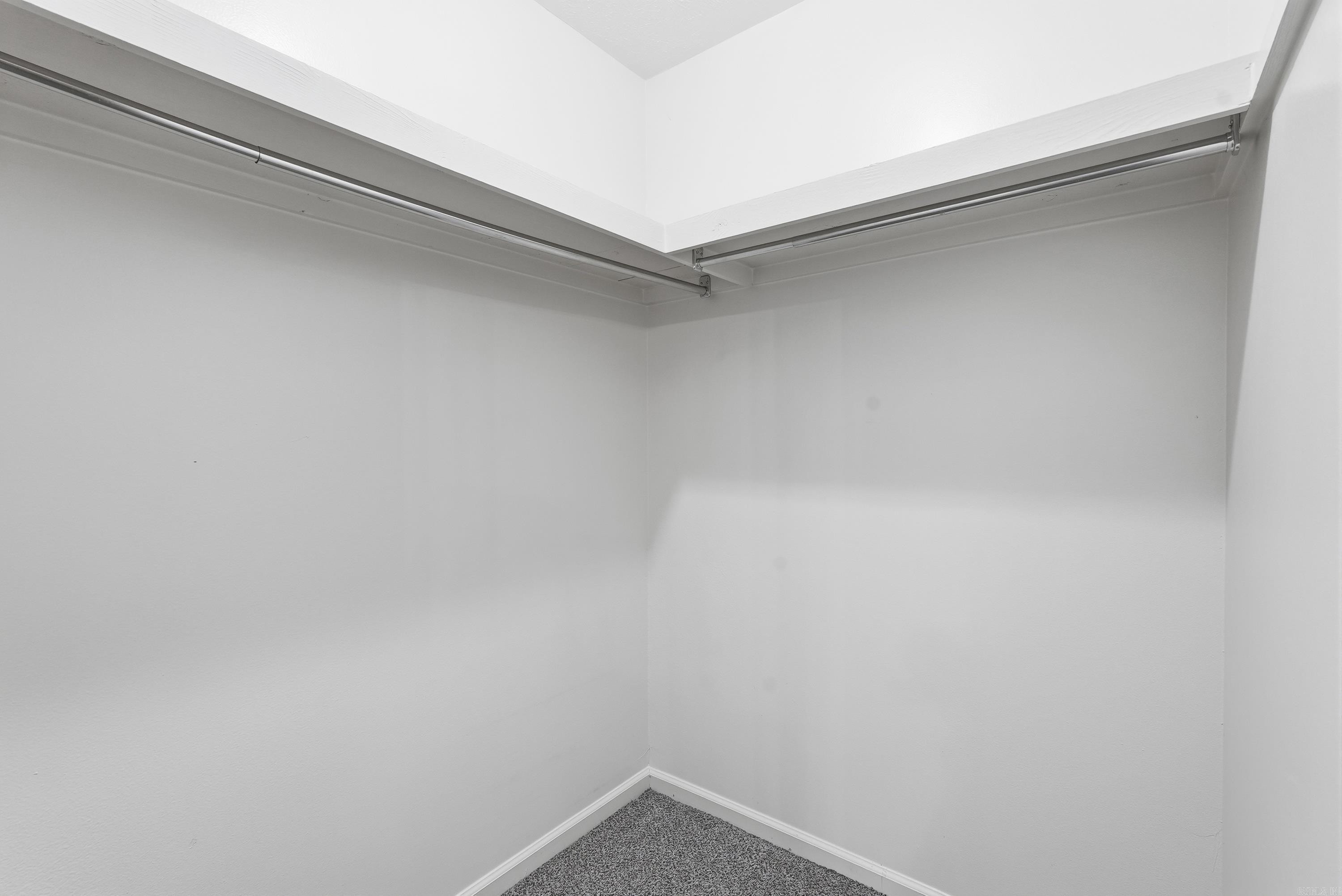 SMITHFIELD - Residential
