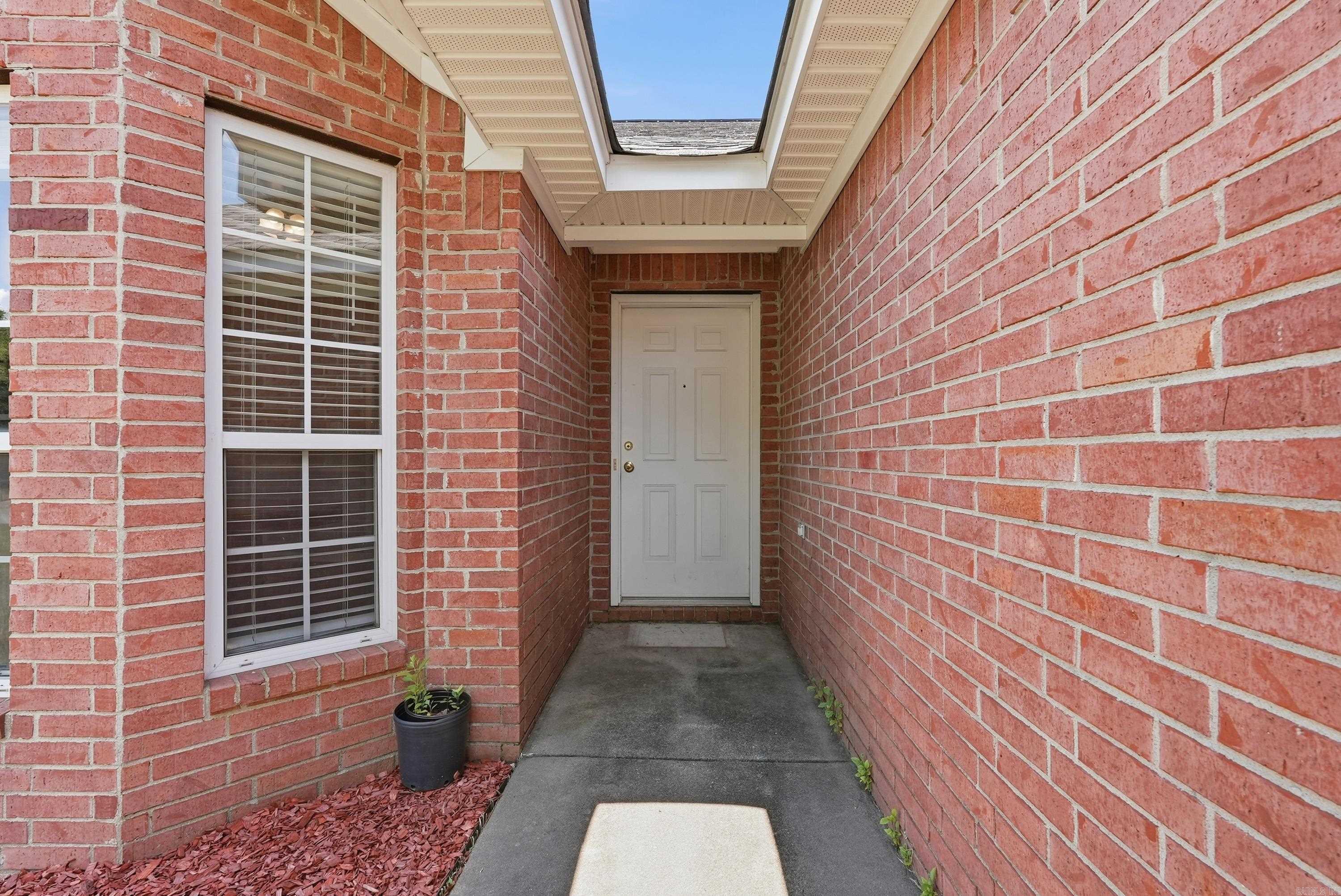 SMITHFIELD - Residential