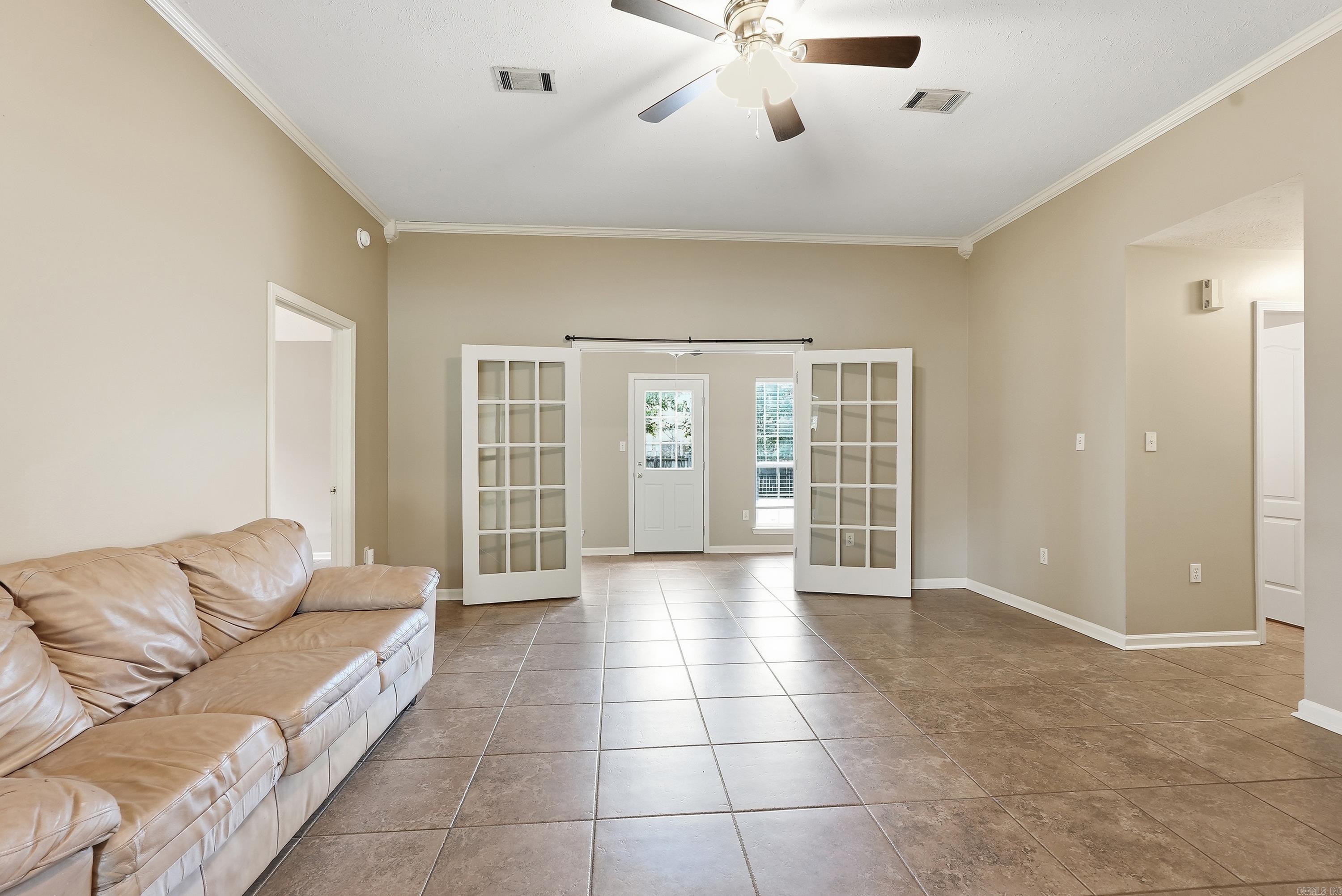 SMITHFIELD - Residential
