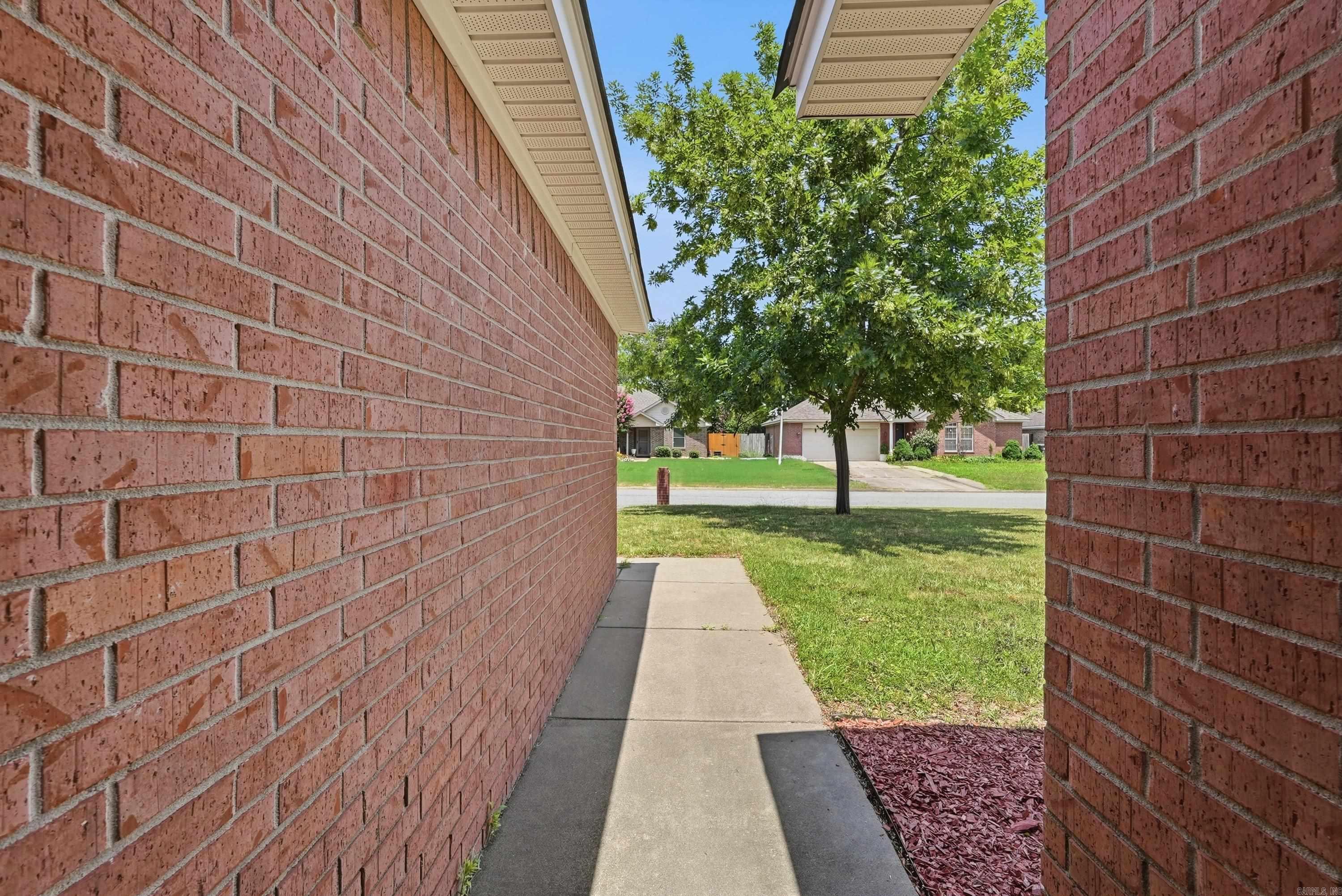 SMITHFIELD - Residential