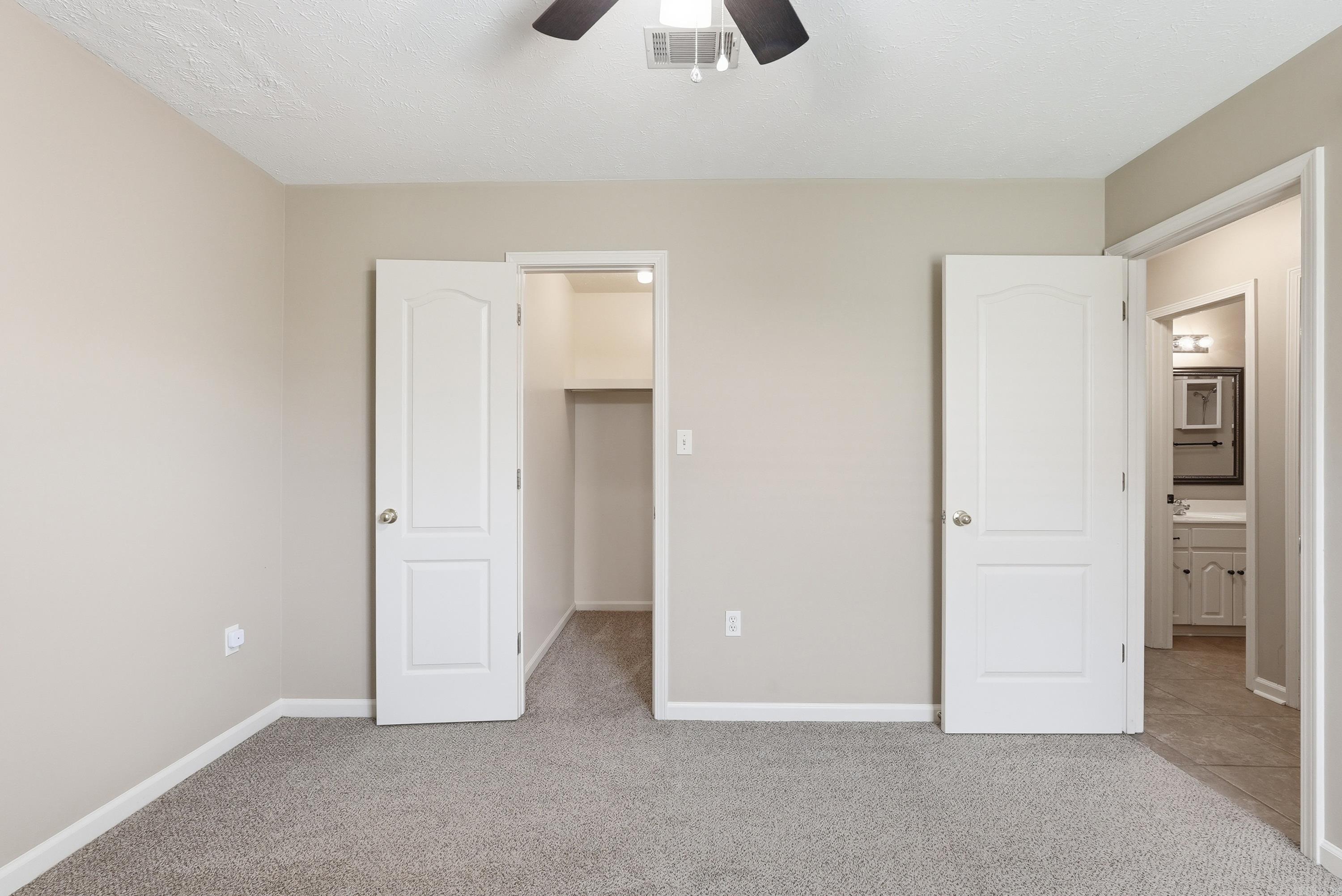 SMITHFIELD - Residential