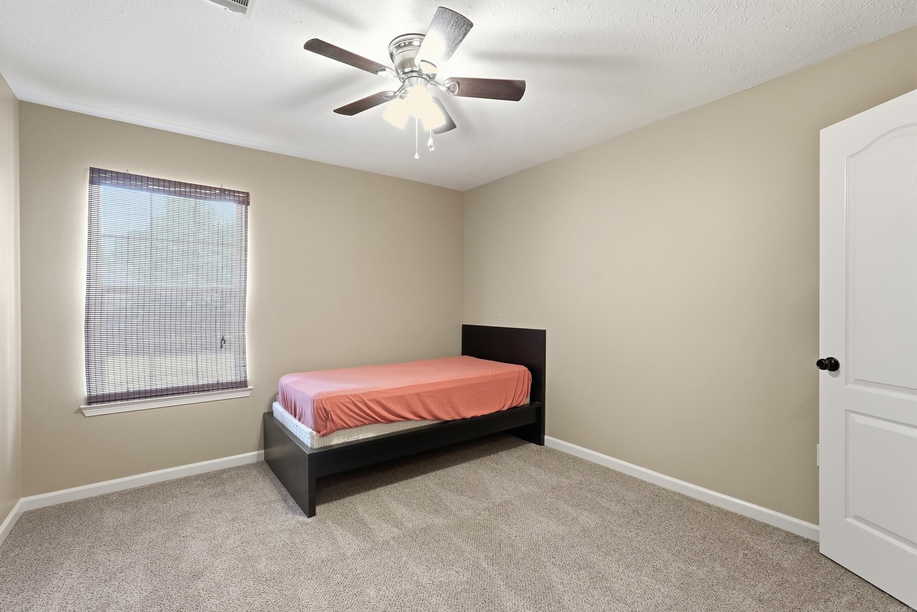 SMITHFIELD - Residential
