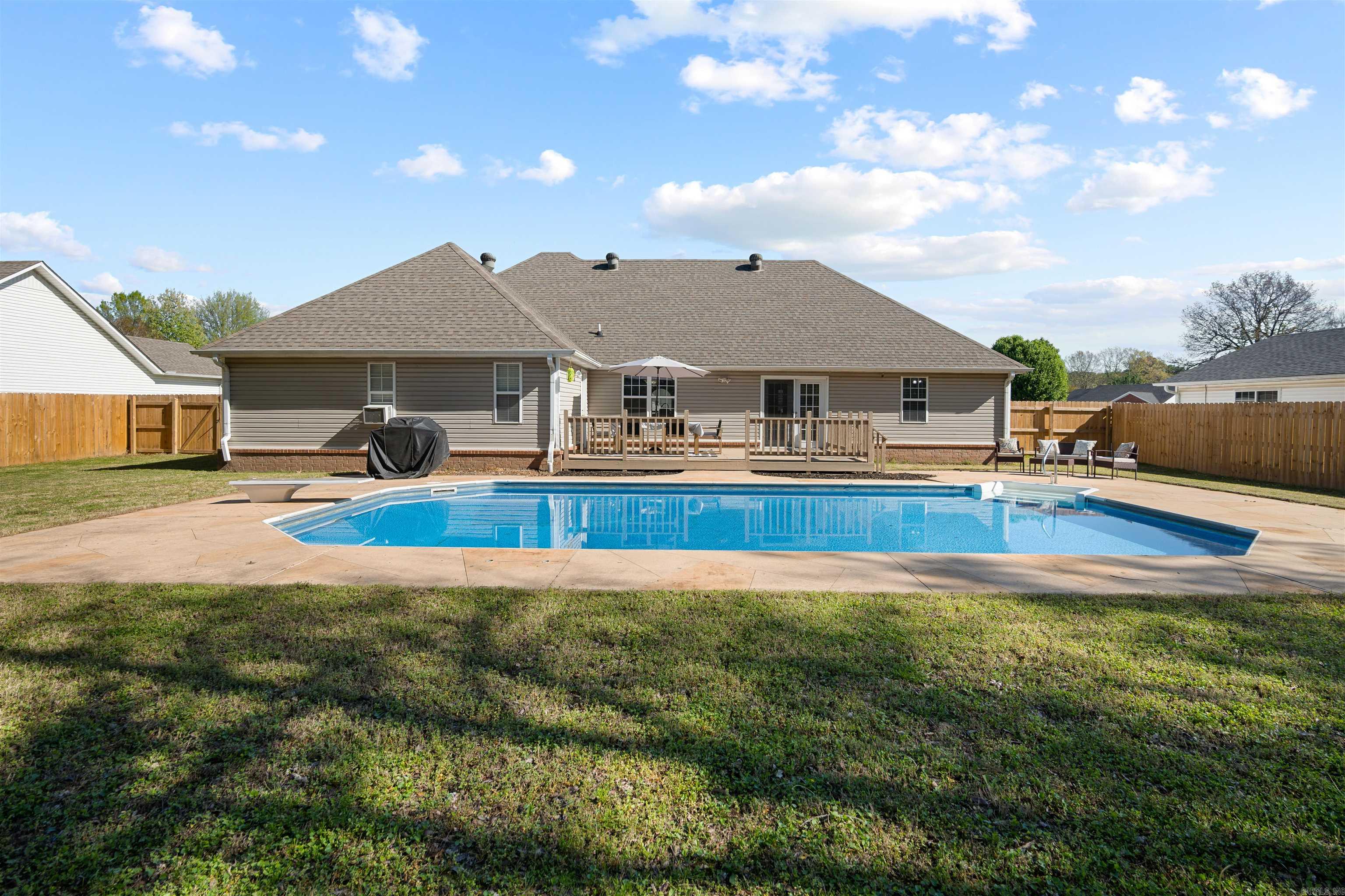 HUNTERS GLEN - Residential