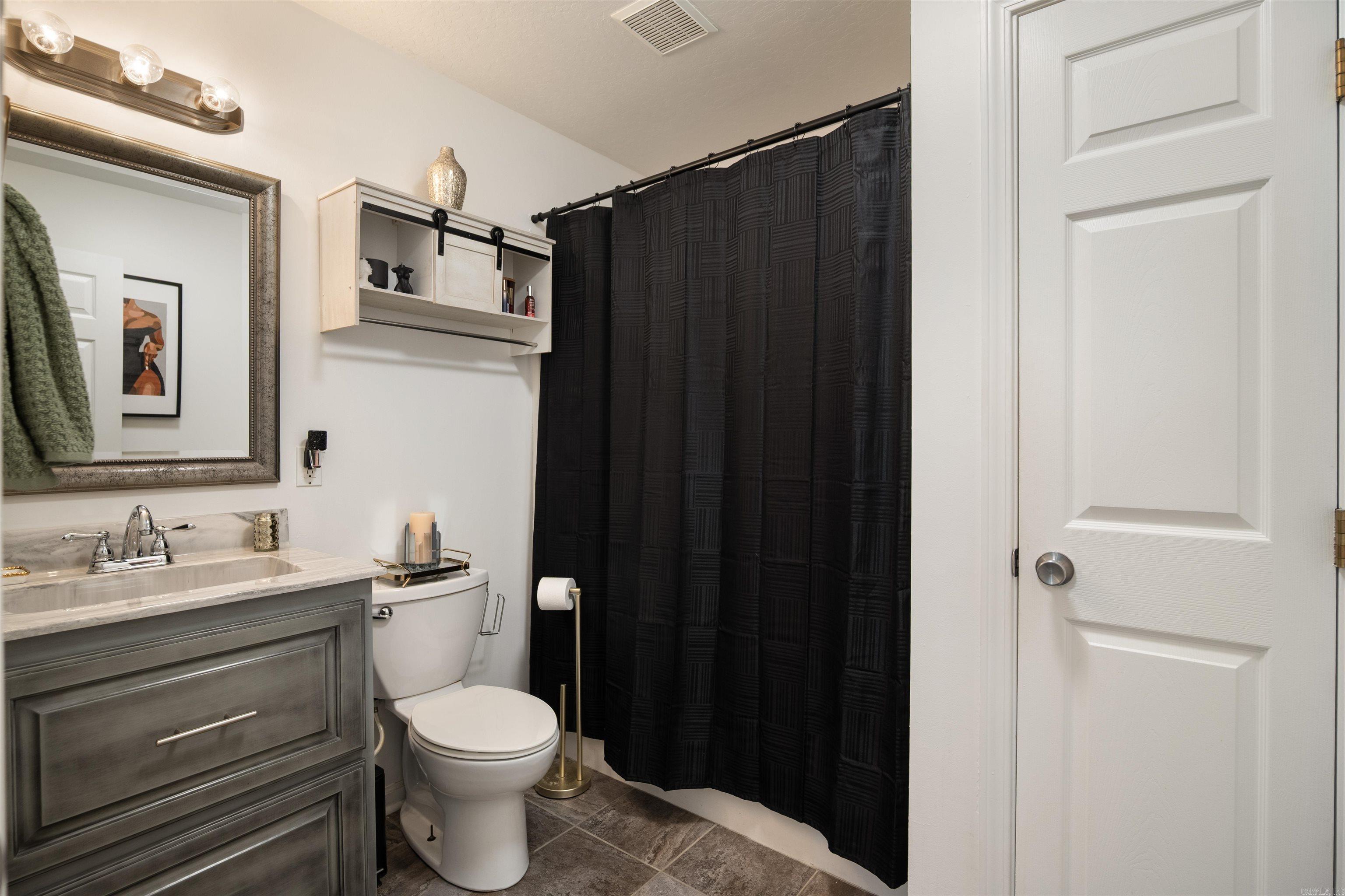 HUNTERS GLEN - Residential