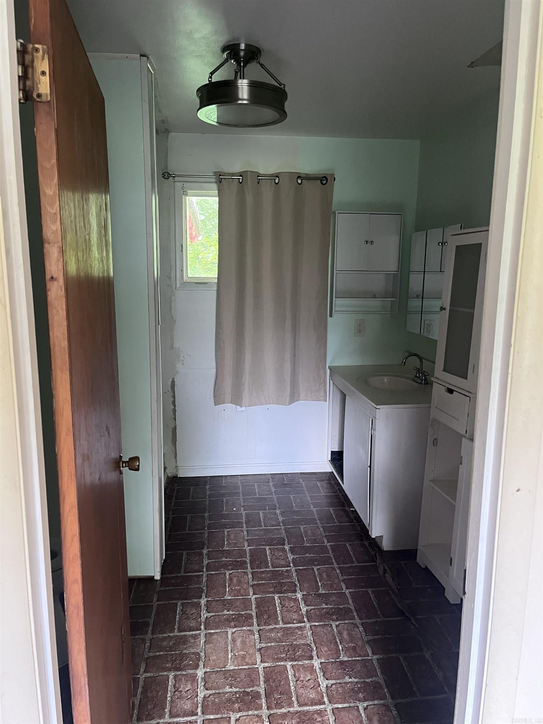 BATESVILLE AC - Residential