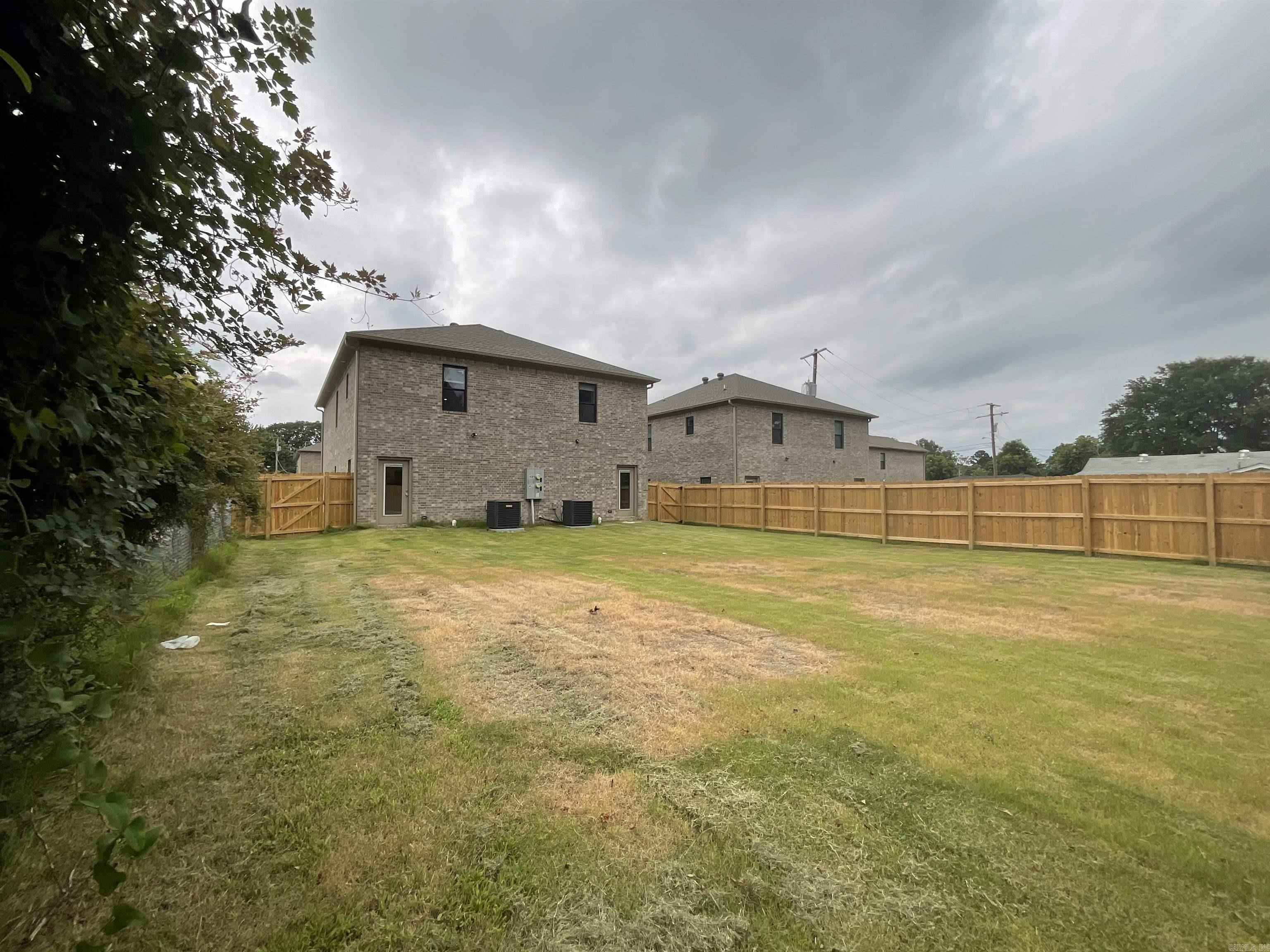 THE WRIGLEY PLACE ADDITION - Residential Income