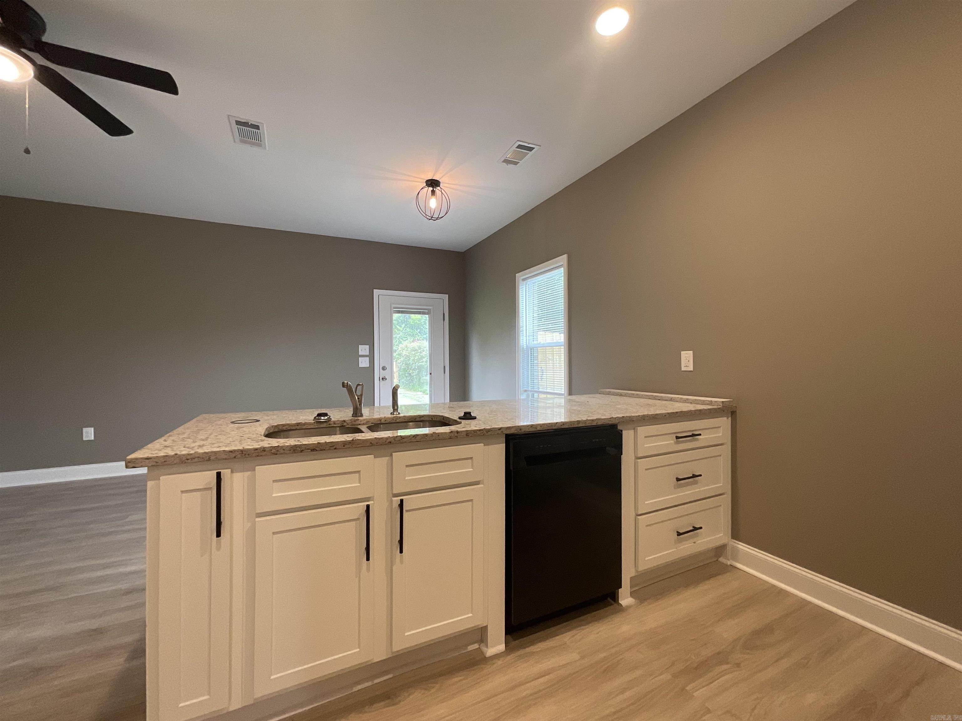 THE WRIGLEY PLACE ADDITION - Residential Income